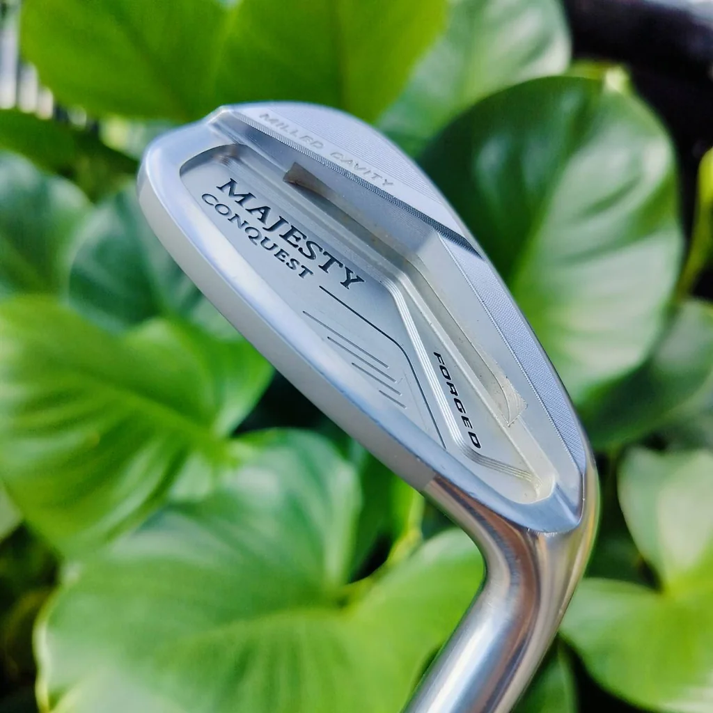 ชุดเหล็ก MARUMAN MAJESTY CONQUEST FORGED เป็นเหล็ก FORGED CAVITY ระดับ Hi-END ตีไกลระดับสูงสุด ก้าน+กริพตัวแพงเลยค่ะ ไม้กอล์ฟพรีเมี่ยมญี่ปุ่นมือสอง ของแท้ By NakaraLuxurious ชุดเหล็ก MARUMAN MAJESTY CONQUEST FORGED เป็นเหล็ก FORGED CAVITY ระดับ Hi-END ตีไกลระดับสูงสุด ก้าน+กริพตัวแพงเลยค่ะ ไม้กอล์ฟพรีเมี่ยมญี่ปุ่นมือสอง ของแท้ By NakaraLuxurious