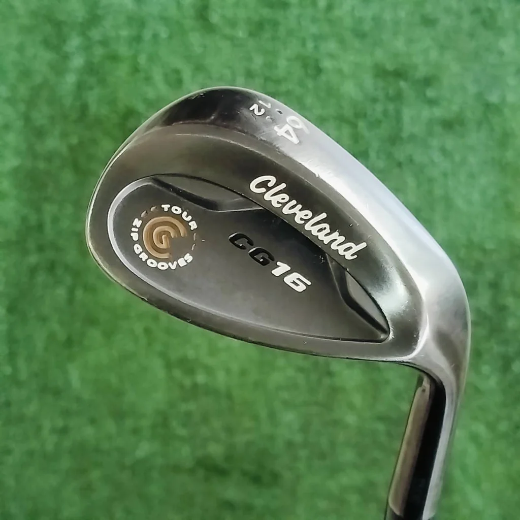 WEDGE CLEVELAND CG16 องศา 64 BOUNCE 12 TOUR ZIP GROOVE ร่องแบบซิป เป็นรูปสี่เหลี่ยม สร้างสปินโหดมาก ไม้กอล์ฟพรีเมี่ยมมือสอง ของแท้ By NakaraLuxurious WEDGE CLEVELAND CG16 องศา 64 BOUNCE 12 TOUR ZIP GROOVE ร่องแบบซิป เป็นรูปสี่เหลี่ยม สร้างสปินโหดมาก ไม้กอล์ฟพรีเมี่ยมมือสอง ของแท้ By NakaraLuxurious