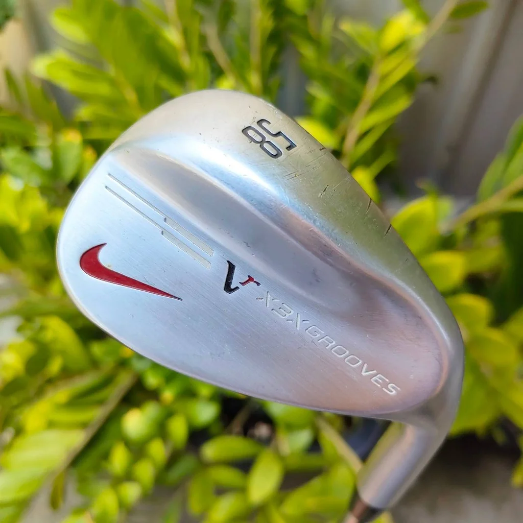 WEDGE NIKE VR X3X GROOVES องศา 58 ก้าน DYNAMIC GOLD FLEX WEDGE ร่องหน้าไม้เจ้าของเดิมไปทำมา สำหรับคนชอบเล่นของ สปินตกแบบหยุดๆจัด ไม้กอล์ฟพรีเมี่ยมมือสอง ของแท้ By NakaraLuxurious WEDGE NIKE VR X3X GROOVES องศา 58 ก้าน DYNAMIC GOLD FLEX WEDGE ร่องหน้าไม้เจ้าของเดิมไปทำมา สำหรับคนชอบเล่นของ สปินตกแบบหยุดๆจัด ไม้กอล์ฟพรีเมี่ยมมือสอง ของแท้ By NakaraLuxurious
