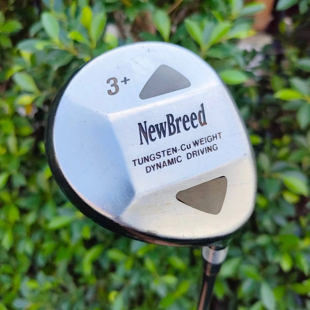 FW 3 + NEWBREED รุ่น + ตีไกลกว่าปกติ มีถ่วงทังสเตนสองจุด ทำให้ตีตรงมากๆ ก้าน TOUR BLACK FLEX R ตีสบายๆครับ FW 3 + NEWBREED รุ่น + ตีไกลกว่าปกติ มีถ่วงทังสเตนสองจุด ทำให้ตีตรงมากๆ ก้าน TOUR BLACK FLEX R ตีสบายๆครับ