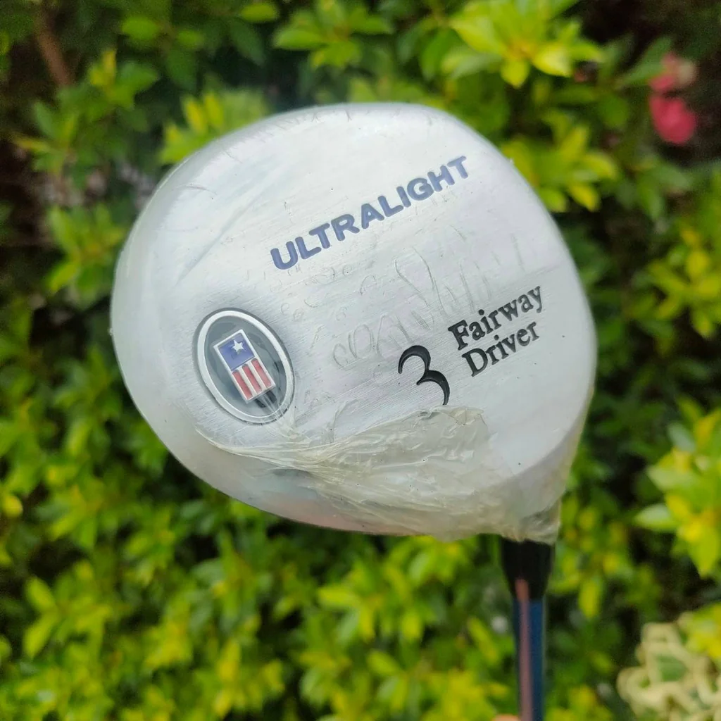 ** ไม้กอล์ฟสำหรับเด็ก ** FW3 USKG ULTRALIGHT FLYER ความยาว 32 นิ้ว ก้าน KIDPOWER ** กริฟเสือมสภาพ ** มีกริพใหม่แถมให้ ดีที่สุดสำหรับๆน้องๆนักกอล์ฟเยาชน!! มือหนึ่ง ของแท้ BY NakaraLuxurious ** ไม้กอล์ฟสำหรับเด็ก ** FW3 USKG ULTRALIGHT FLYER ความยาว 32 นิ้ว ก้าน KIDPOWER ** กริฟเสือมสภาพ ** มีกริพใหม่แถมให้ ดีที่สุดสำหรับๆน้องๆนักกอล์ฟเยาชน!! มือหนึ่ง ของแท้ BY NakaraLuxurious