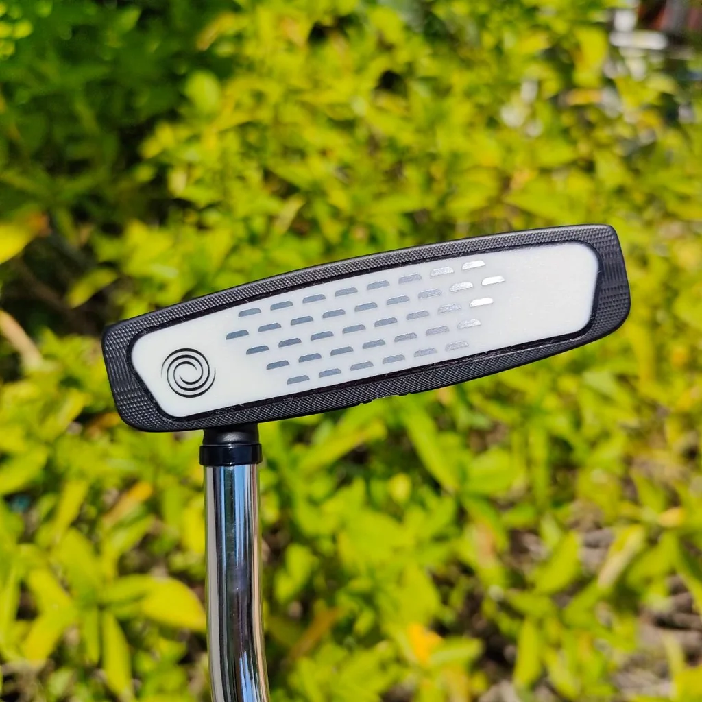 PUTTER ODYSEEY STROKE LAB BLACK TEN SUPER HIGH MOI ความยาว 34 นิ้ว มี COVER สภาพ 99% PUTTER ODYSEEY STROKE LAB BLACK TEN SUPER HIGH MOI ความยาว 34 นิ้ว มี COVER สภาพ 99%