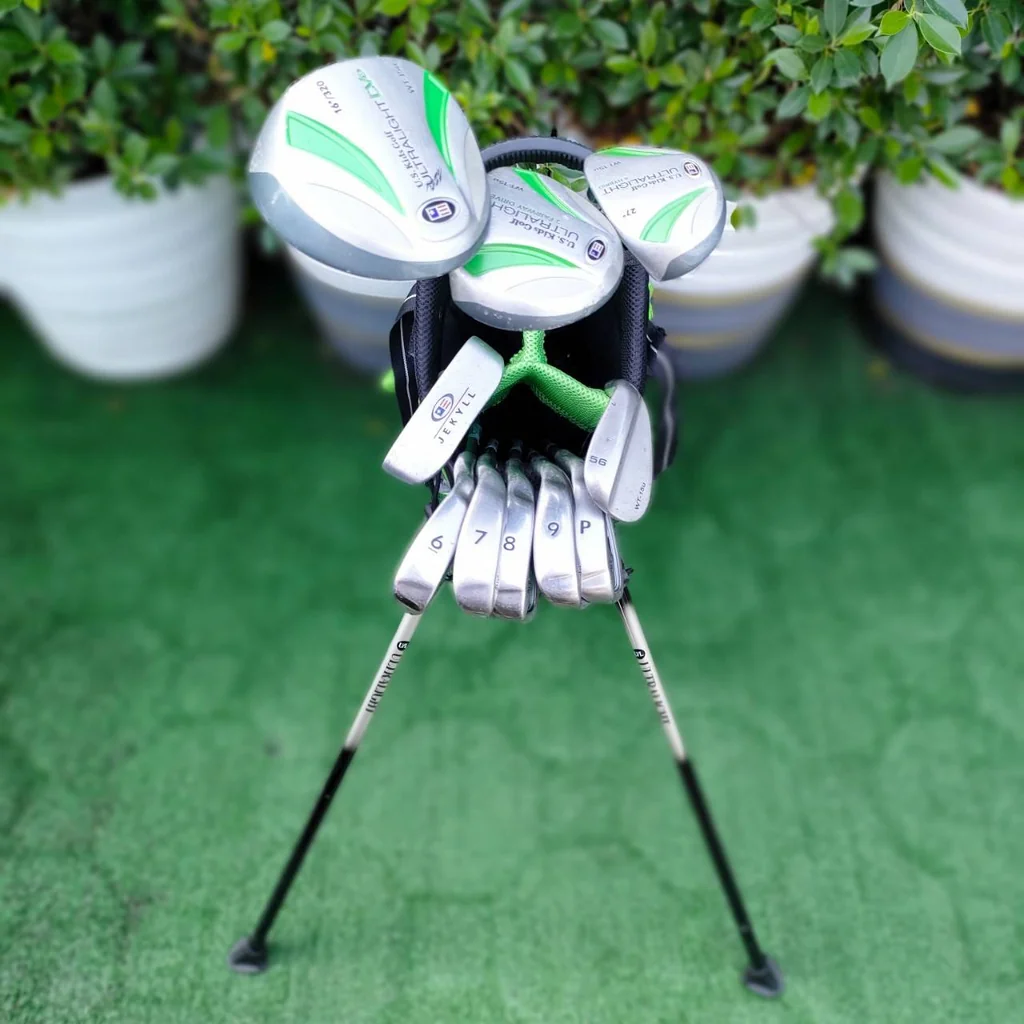 ชุดไม้กอล์ฟสำหรับเด็ก U.S. KIDS GOLF 57″ ความสูง : 57-60 นิ้ว หรือ 144-152 เซนติเมตร ชุดไม้กอล์ฟสำหรับเด็ก U.S. KIDS GOLF 57″ ความสูง : 57-60 นิ้ว หรือ 144-152 เซนติเมตร