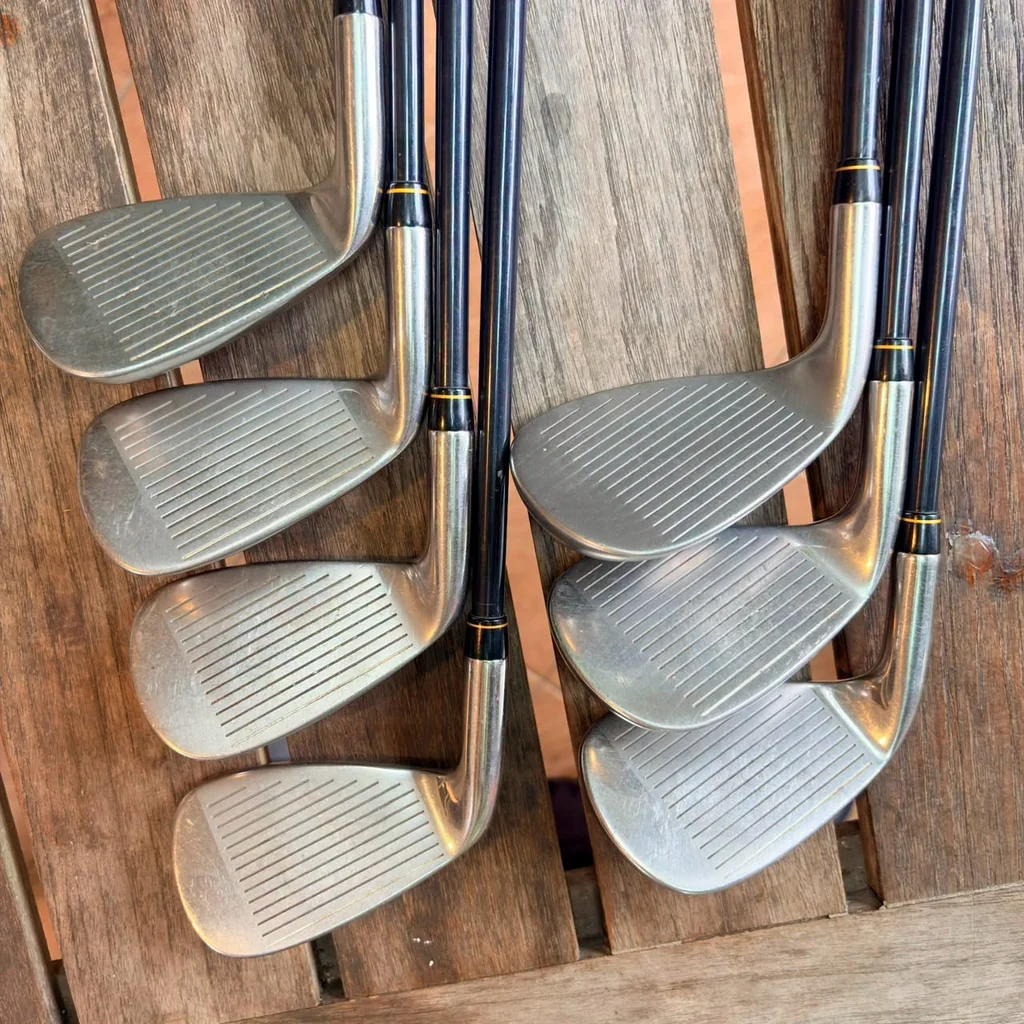 IRON SET Katana Sword SL-550 (Made in Japan) อาวุธลับพรีเมียมแดนปลาดิบสำหรับนักกอล์ฟสายตีสบาย IRON SET Katana Sword SL-550 (Made in Japan) อาวุธลับพรีเมียมแดนปลาดิบสำหรับนักกอล์ฟสายตีสบาย