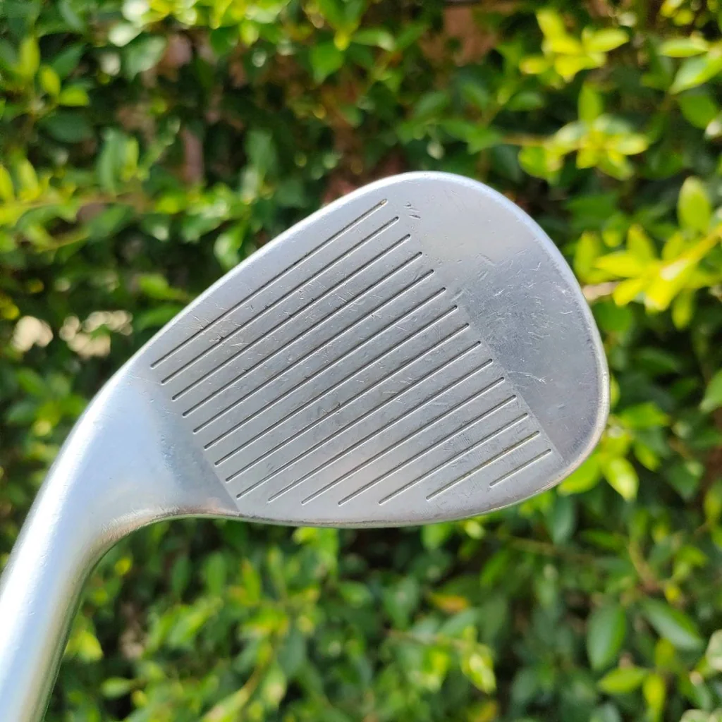 WEDGE CLEVELAND CG10 CMM องศา 46 ก้าน NS.PRO 850GH FLEX S สองจุด STANDARD BOUNCE ครับ องศาประมาณ PW ตี 100 หลา + สปินจัดชัดจริงแน่นอน!!! WEDGE CLEVELAND CG10 CMM องศา 46 ก้าน NS.PRO 850GH FLEX S สองจุด STANDARD BOUNCE ครับ องศาประมาณ PW ตี 100 หลา + สปินจัดชัดจริงแน่นอน!!!