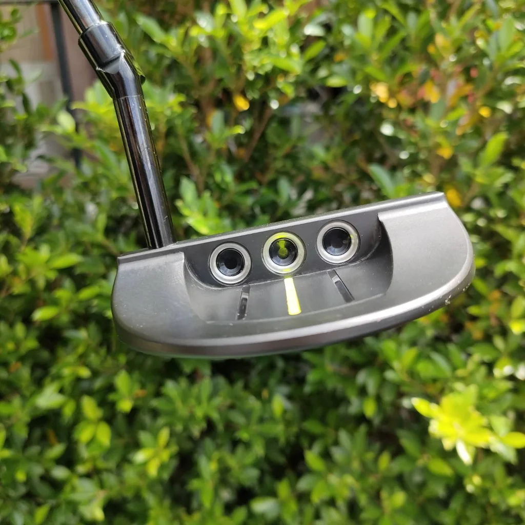 PUTTER Scotty Cameron Holiday Collection Jet Setter H-12 Limited to 750 34" มีแค่ 750 ชิ้น สภาพสวยนางฟ้า PUTTER Scotty Cameron Holiday Collection Jet Setter H-12 Limited to 750 34" มีแค่ 750 ชิ้น สภาพสวยนางฟ้า