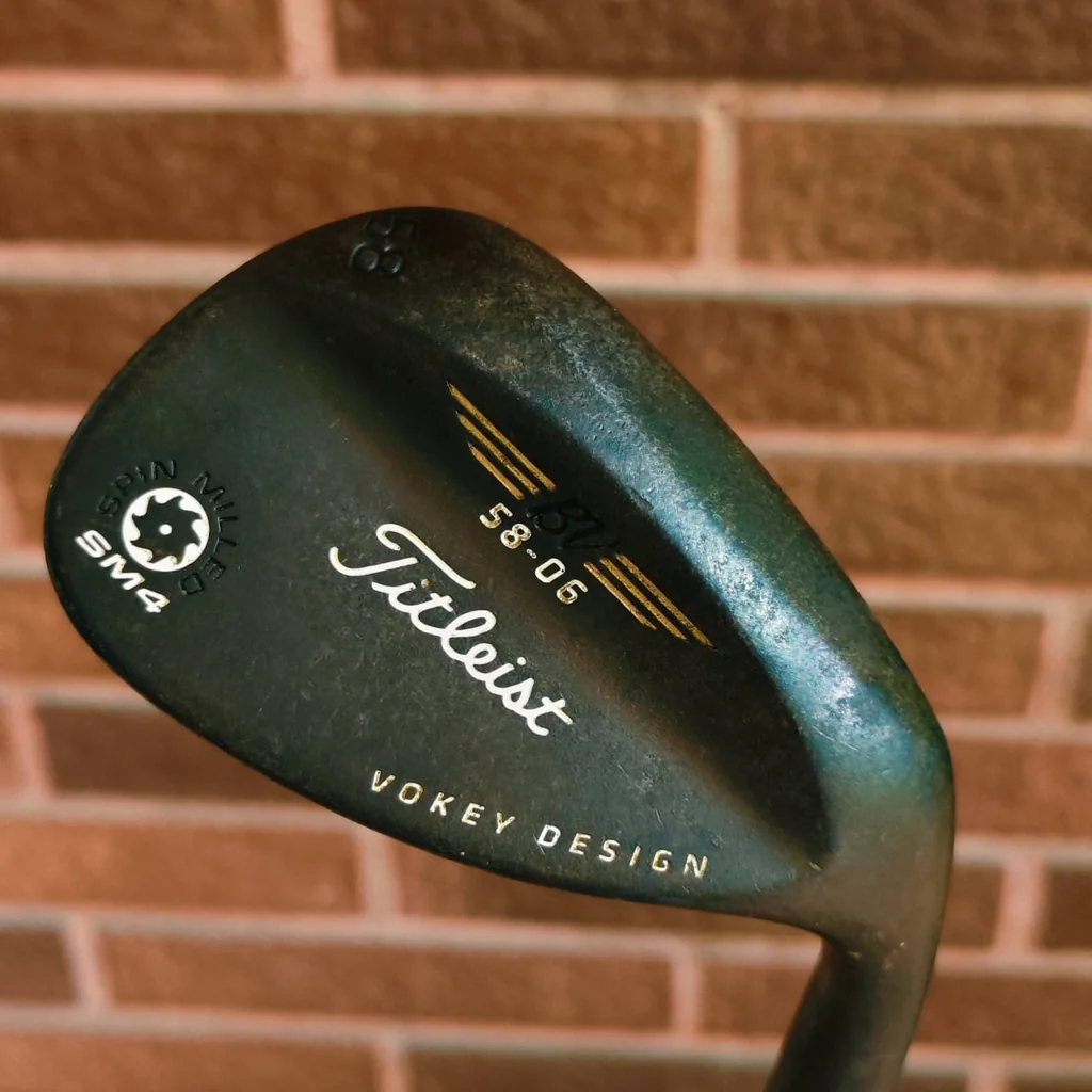 VOKEY DESIGN SPIN MILLED SM4** องศา 58 - 06 **Oil Can** (ผิวรมดำธรรมชาติที่ตั้งใจให้ขึ้นสนิม) VOKEY DESIGN SPIN MILLED SM4** องศา 58 - 06 **Oil Can** (ผิวรมดำธรรมชาติที่ตั้งใจให้ขึ้นสนิม)