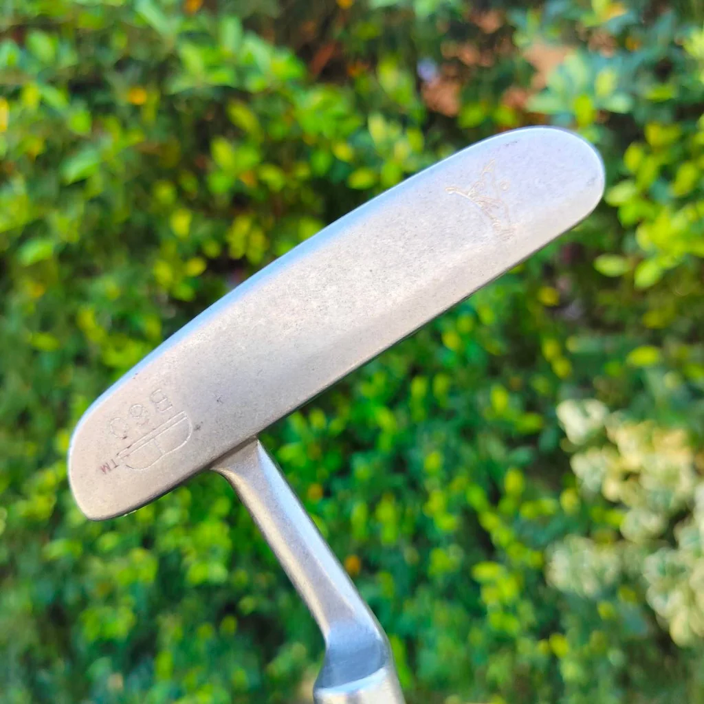 PUTTER PING PATENTED เอกสิทธิ์หนึ่งเดียว ความยาว 32 นิ้ว เป็นรุ่นต้นแบบ ของรุ่น B60 ที่นิยมใช้กันมาก ไม้กอล์ฟมือสอง ของแท้ BY NakaraLuxurious PUTTER PING PATENTED เอกสิทธิ์หนึ่งเดียว ความยาว 32 นิ้ว เป็นรุ่นต้นแบบ ของรุ่น B60 ที่นิยมใช้กันมาก ไม้กอล์ฟมือสอง ของแท้ BY NakaraLuxurious