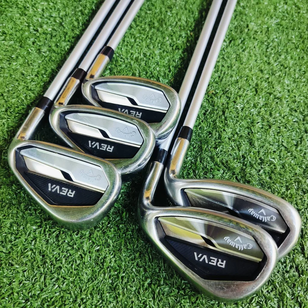 **ไม้กอล์ฟผู้หญิง** ชุดเหล็ก Callaway REVA เป็นสุดยอดไม้ผู้หญิงของ Callaway รุ่นใหม่กว่า Solaire ตีดีกว่ามาก ด้วยโฉมที่พรีเมี่ยมดูจริงจังมากกว่า วัสดุถูกอัพเกรดให้มีประสิทธิภาพมากขึ้น ไม้กอล์ฟพรีเมี่ยมมือสอง ของแท้ By NakaraLuxurious **ไม้กอล์ฟผู้หญิง** ชุดเหล็ก Callaway REVA เป็นสุดยอดไม้ผู้หญิงของ Callaway รุ่นใหม่กว่า Solaire ตีดีกว่ามาก ด้วยโฉมที่พรีเมี่ยมดูจริงจังมากกว่า วัสดุถูกอัพเกรดให้มีประสิทธิภาพมากขึ้น ไม้กอล์ฟพรีเมี่ยมมือสอง ของแท้ By NakaraLuxurious