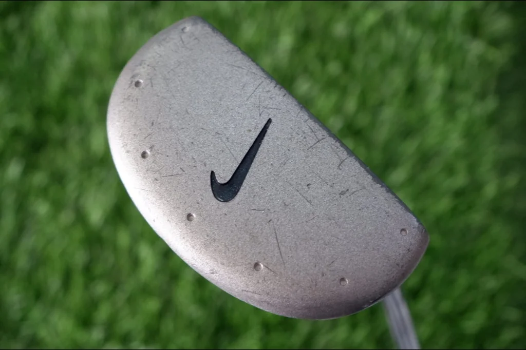 พัตเตอร์ Nike พัตเตอร์ Nike