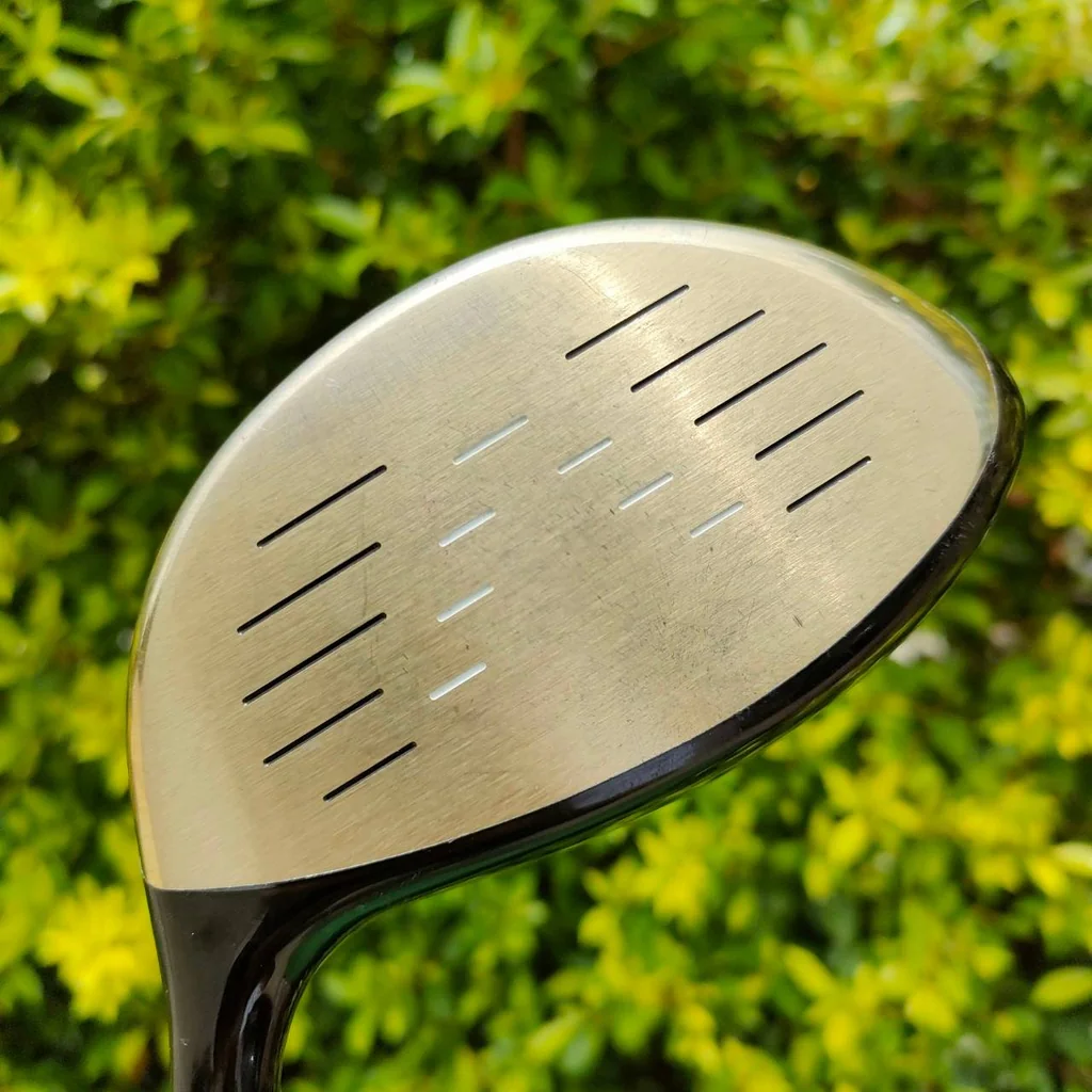 DRIVER RYOMA D-1 องศา 10.5 ก้าน TOUR AD MX-D FLEX R หัวพรีเมี่ยม รุ่นสีทอง หน้าเด้ง ของ RYOMA พรีเมี่ยมญี่ปุ่นรุ่นดั้งเดิม ไม้กอล์ฟมือสอง ของแท้ BY NakaraLuxurious DRIVER RYOMA D-1 องศา 10.5 ก้าน TOUR AD MX-D FLEX R หัวพรีเมี่ยม รุ่นสีทอง หน้าเด้ง ของ RYOMA พรีเมี่ยมญี่ปุ่นรุ่นดั้งเดิม ไม้กอล์ฟมือสอง ของแท้ BY NakaraLuxurious