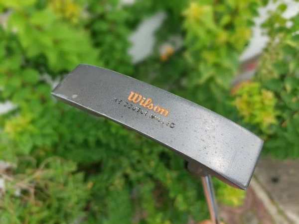 PUTTER WILSON 1200 X5 DOUBLE MILLED หน้าเกาะไลน์มาก