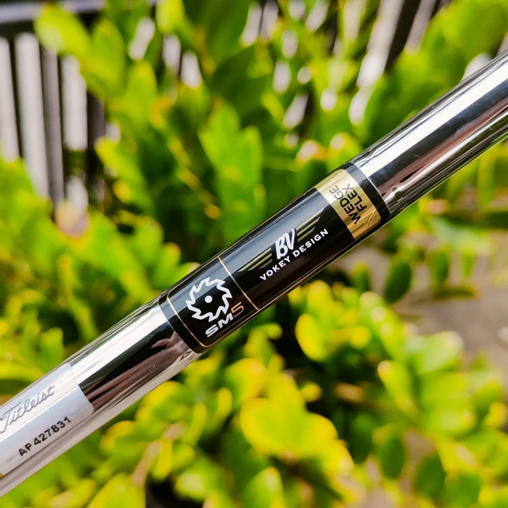 WEDGE TITLEIST VOKEY DESIGN SM5 K GRIND องศา 60 เบาท์ 11 lสภาพสวย ก้าน SM5 VOKEY DESIGN FLEX WEDGE ต้นตำหรับสปินสุดโหด หน้า SPIN MILLED ไม้กอล์ฟพรีเมี่ยมมือสอง ของแท้ By NakaraLuxurious WEDGE TITLEIST VOKEY DESIGN SM5 K GRIND องศา 60 เบาท์ 11 lสภาพสวย ก้าน SM5 VOKEY DESIGN FLEX WEDGE ต้นตำหรับสปินสุดโหด หน้า SPIN MILLED ไม้กอล์ฟพรีเมี่ยมมือสอง ของแท้ By NakaraLuxurious