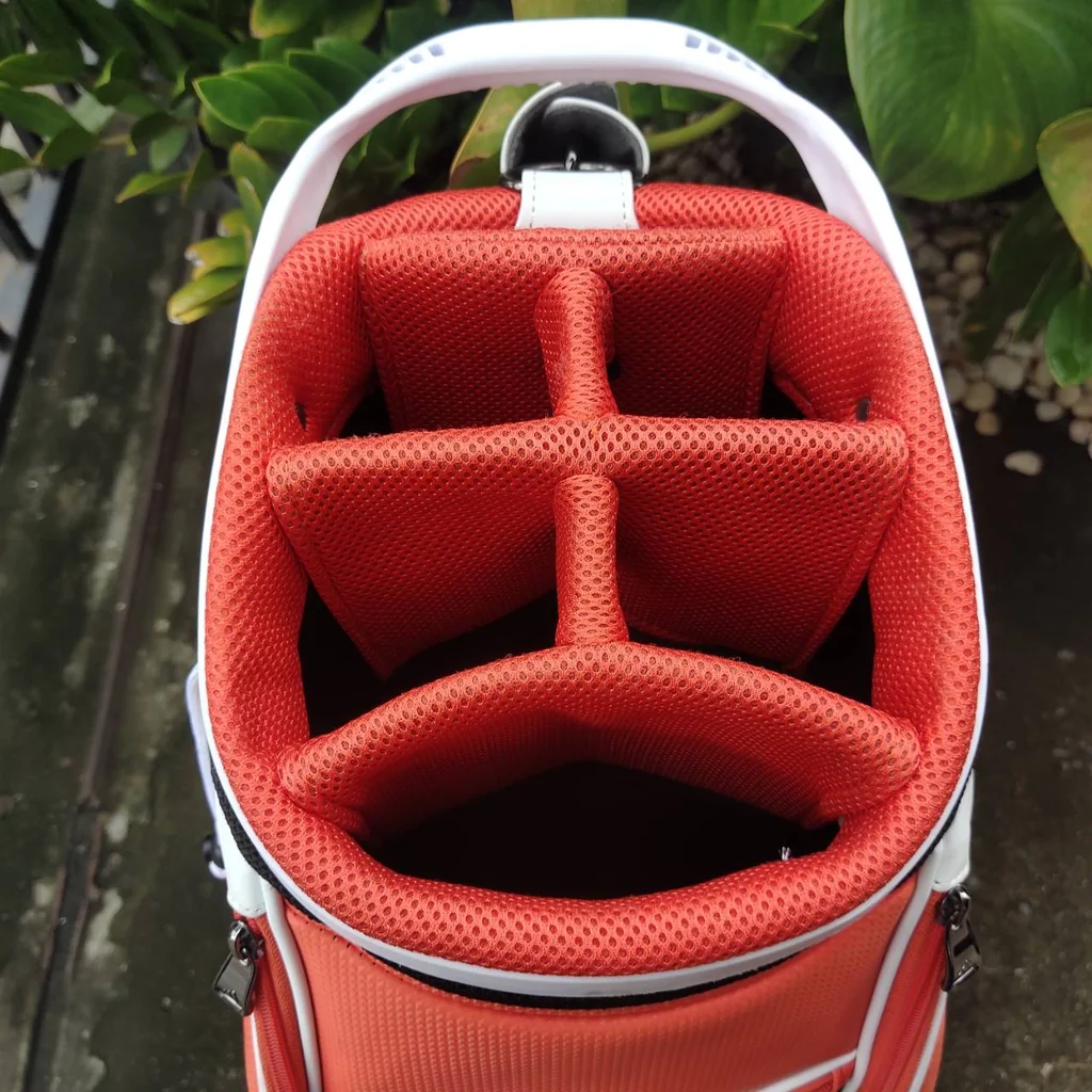 ถุงกอล์ฟมือสอง ของแท้ สภาพสวยเดิม Adidas Men's Performance Logo Golf Caddie Bag NMH90 เป็นถุงกอล์ฟรุ่นพรีเมียมจาก Adidas
