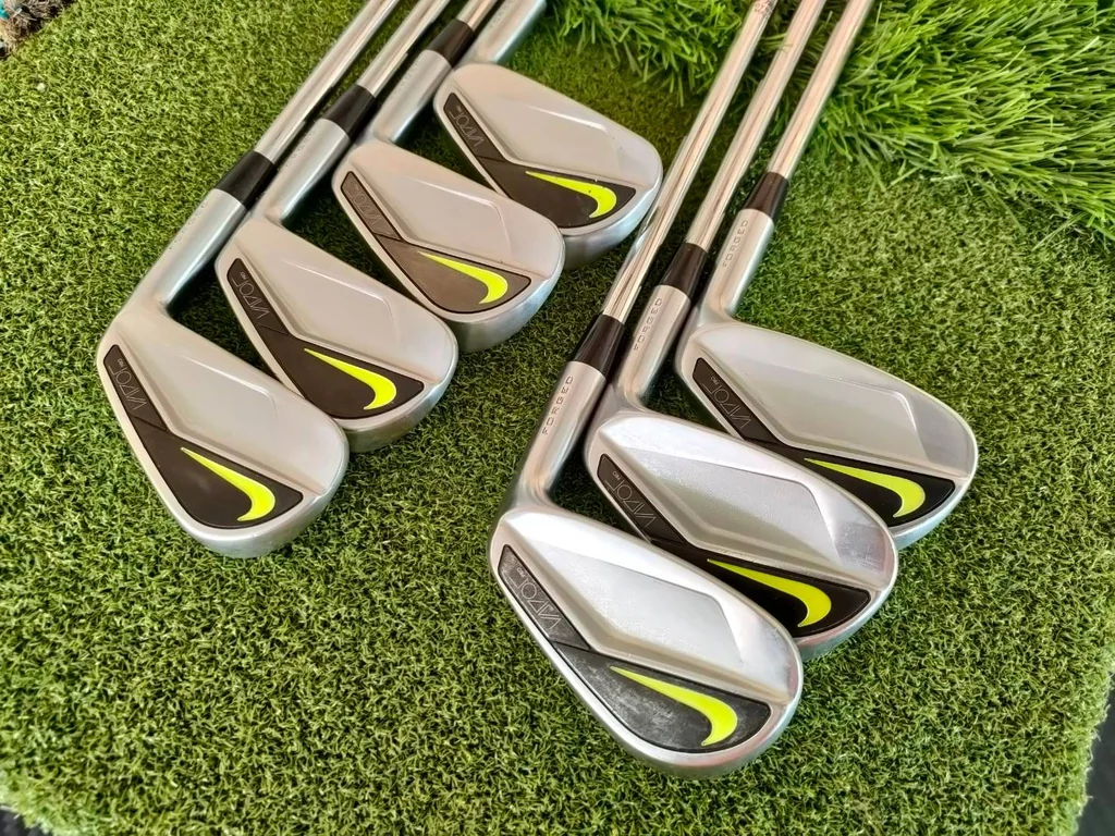 ชุดเหล็ก NIKE VAPOR FORGED เหล็กเยอะ 4 - P สภาพสวย หน้าใบสวยมาก ก้านสวยครบ DG S200 ชุดเหล็ก NIKE VAPOR FORGED เหล็กเยอะ 4 - P สภาพสวย หน้าใบสวยมาก ก้านสวยครบ DG S200