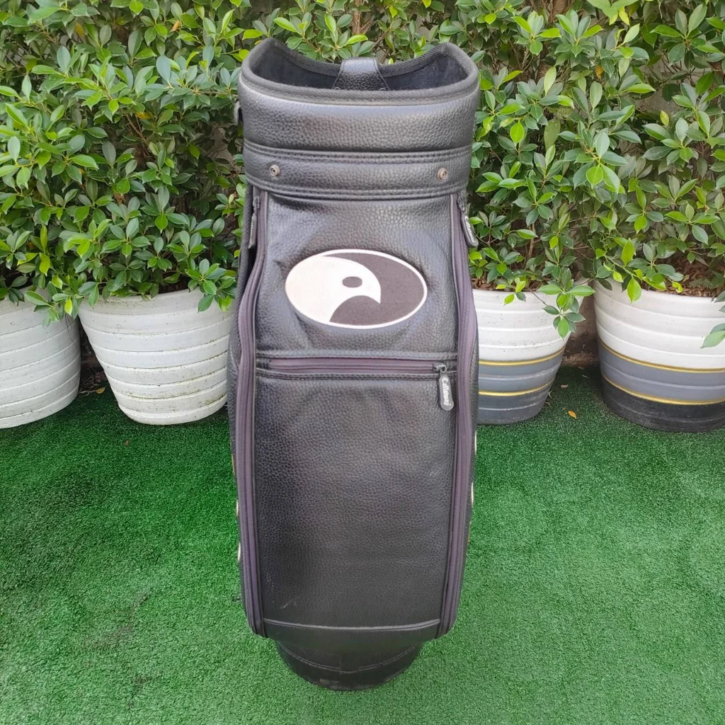 ถุงกอล์ฟ CALLAWAY HAWK EYE ถุง TOUR ใบใหญ่ สภาพสวยเดิมๆครับ
