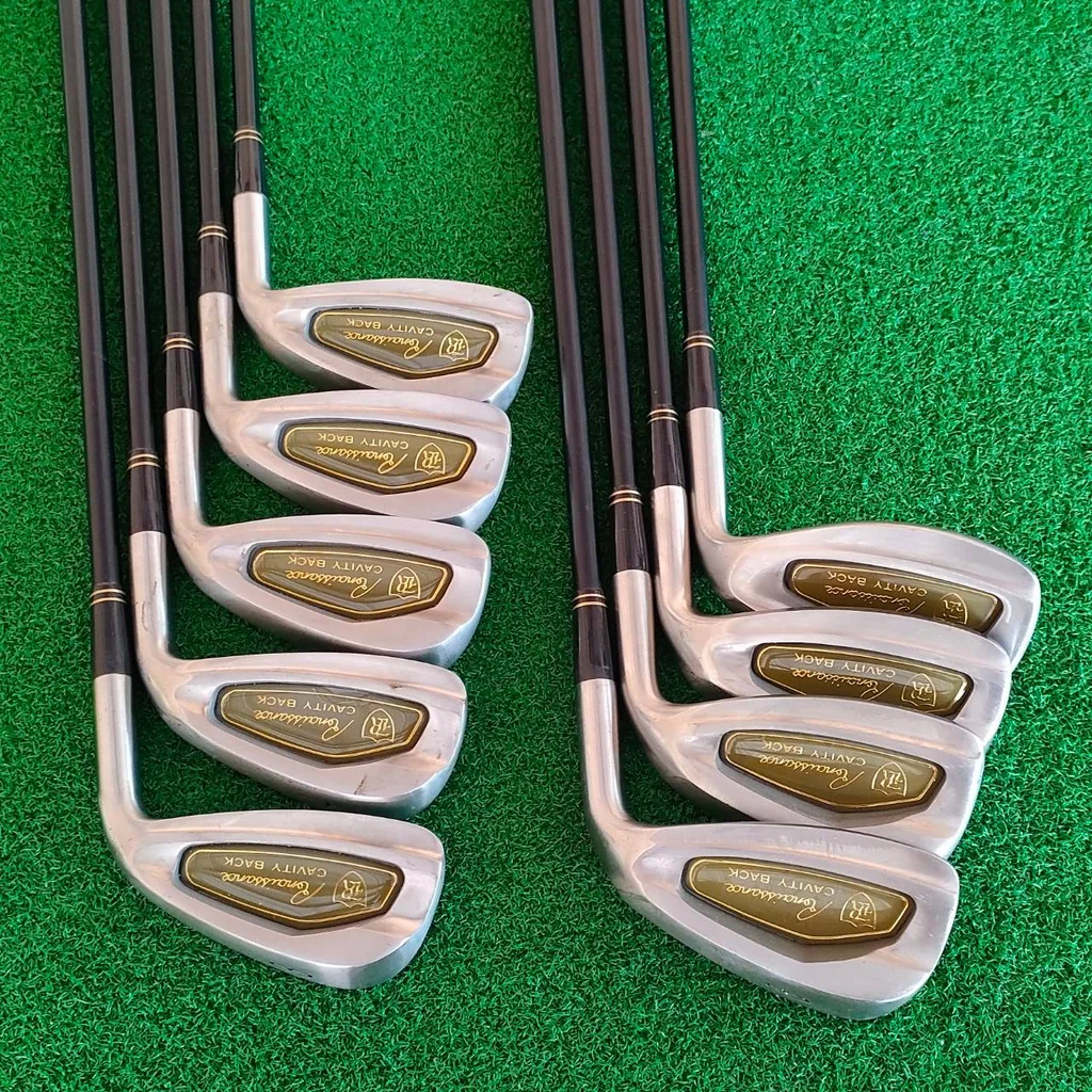 ชุดเหล็ก Renaissance CAVITY BACK มีเหล็ก 3-9 เเละ PW SW ก้าน PROFESSIONAL R MADE IN JAPAN สุดหรู สภาพสวยมาก เดิมๆทุกอย่าง ก้านกริพ ครับ ชุดเหล็ก Renaissance CAVITY BACK มีเหล็ก 3-9 เเละ PW SW ก้าน PROFESSIONAL R MADE IN JAPAN สุดหรู สภาพสวยมาก เดิมๆทุกอย่าง ก้านกริพ ครับ