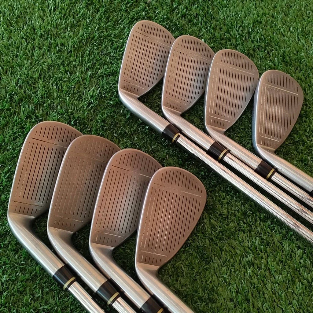 ชุดเหล็ก TAYLORMADE SUPERSTEEL BURNER มีเหล็ก 4-9 เเละ PW AW ก้าน TAYLORMADE FLEX S เหล็กคุณภาพสูงมาก Taylormade ของแท้ดั่งเดิม วัสดุแบบใส่เต็มๆ สภาพสวยมาก ตีง่ายมาก และระยะดีมากๆครับ ชุดเหล็ก TAYLORMADE SUPERSTEEL BURNER มีเหล็ก 4-9 เเละ PW AW ก้าน TAYLORMADE FLEX S เหล็กคุณภาพสูงมาก Taylormade ของแท้ดั่งเดิม วัสดุแบบใส่เต็มๆ สภาพสวยมาก ตีง่ายมาก และระยะดีมากๆครับ