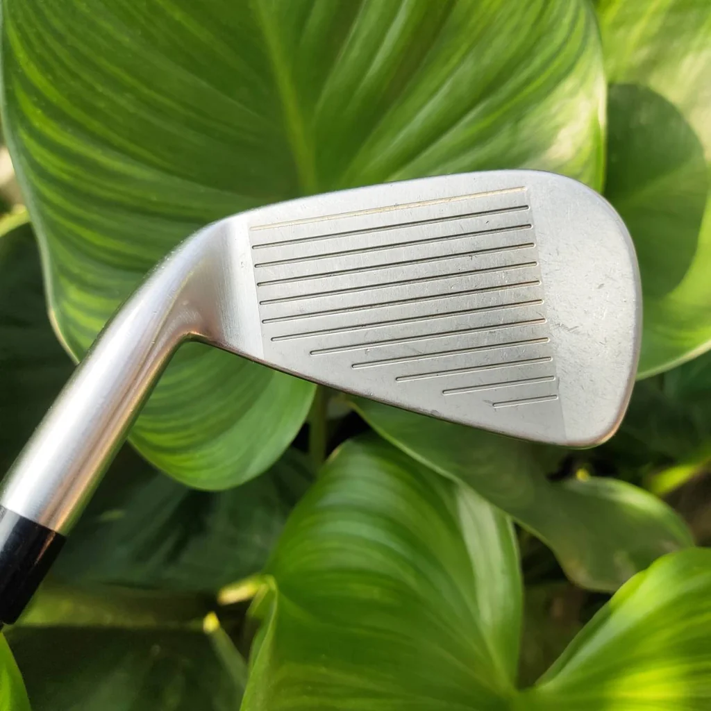 เหล็ก 5 PXG 0311T (Tour Performance) ก้าน AEROTECH STEELFIBER i80 FLEX S ให้ประสิทธิภาพการเชฟช็อตและควบคุมลูก ได้อย่างดีเยี่ยม มี Offset เล็กน้อย ตีสนุกมาก ไม้กอล์ฟพรีเมี่ยมมือสอง ของแท้ By NakaraLuxurious เหล็ก 5 PXG 0311T (Tour Performance) ก้าน AEROTECH STEELFIBER i80 FLEX S ให้ประสิทธิภาพการเชฟช็อตและควบคุมลูก ได้อย่างดีเยี่ยม มี Offset เล็กน้อย ตีสนุกมาก ไม้กอล์ฟพรีเมี่ยมมือสอง ของแท้ By NakaraLuxurious