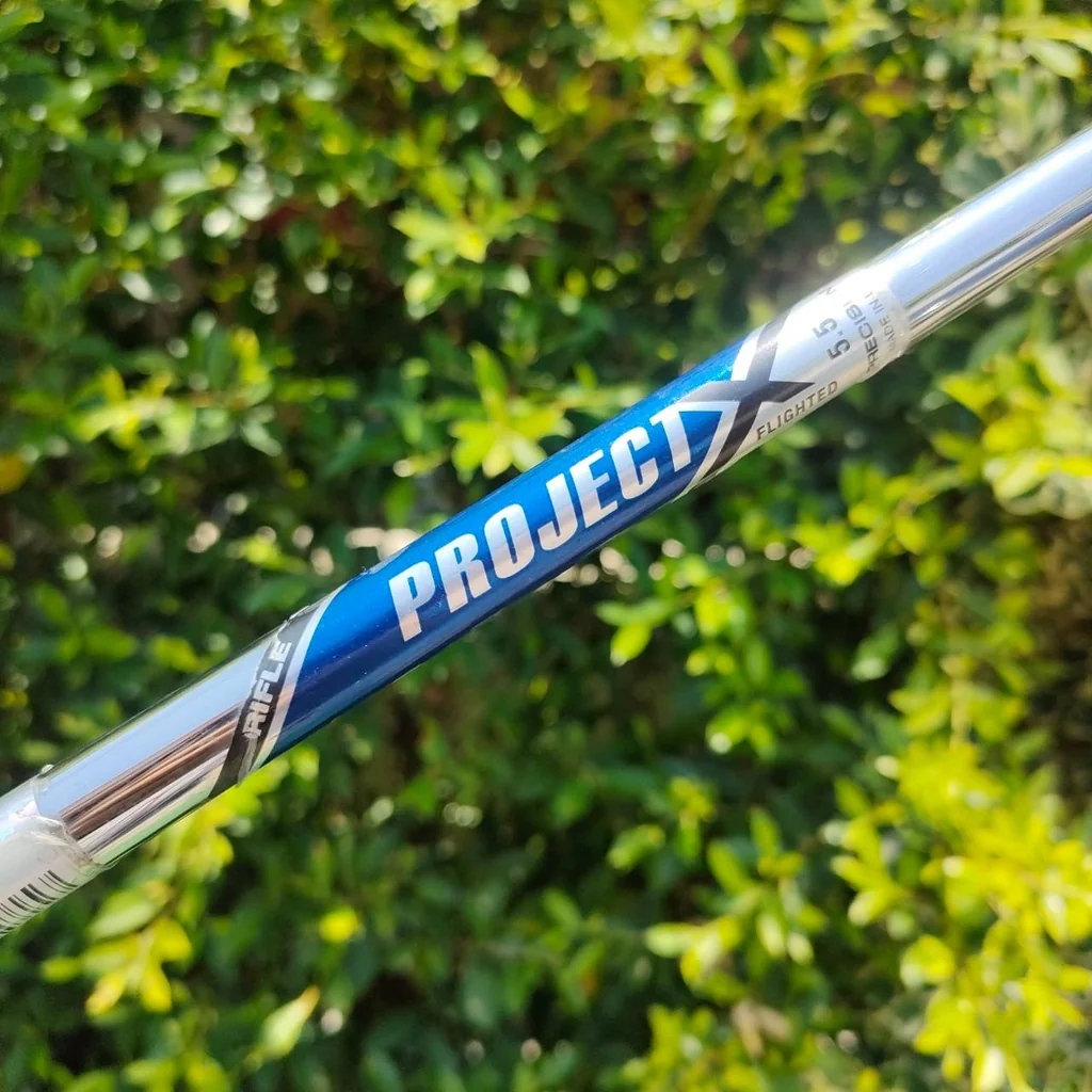 ชุดเหล็ก CALLAWAY X FORGED มีเหล็ก 4-9 เเละ PW ก้าน PROJECT 5.5 สุดยอดเหล็กเนื้อ FORGED ระดับพรีเมี่ยม จากแบรนด์ Callaway ครับ สุดมันส์ ใบไม่ใหญ่เทอะทะ คมๆเลยครับ แต่ตีง่ายมากตากสไตล์ Callaway เพราะมี CAVITY การกระจายชดเชย ความผิดพลาดได้ดีมาก บอกเลยครับ เ ชุดเหล็ก CALLAWAY X FORGED มีเหล็ก 4-9 เเละ PW ก้าน PROJECT 5.5 สุดยอดเหล็กเนื้อ FORGED ระดับพรีเมี่ยม จากแบรนด์ Callaway ครับ สุดมันส์ ใบไม่ใหญ่เทอะทะ คมๆเลยครับ แต่ตีง่ายมากตากสไตล์ Callaway เพราะมี CAVITY การกระจายชดเชย ความผิดพลาดได้ดีมาก บอกเลยครับ เ