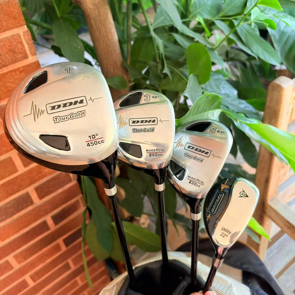 GOLF SET Dunlop DDH Tour Gold Full Set (พร้อมถุงกอล์ฟตรงรุ่น) ตีง่าย สบายมือ ชดเชยความผิดพลาดขั้นสุด GOLF SET Dunlop DDH Tour Gold Full Set (พร้อมถุงกอล์ฟตรงรุ่น) ตีง่าย สบายมือ ชดเชยความผิดพลาดขั้นสุด