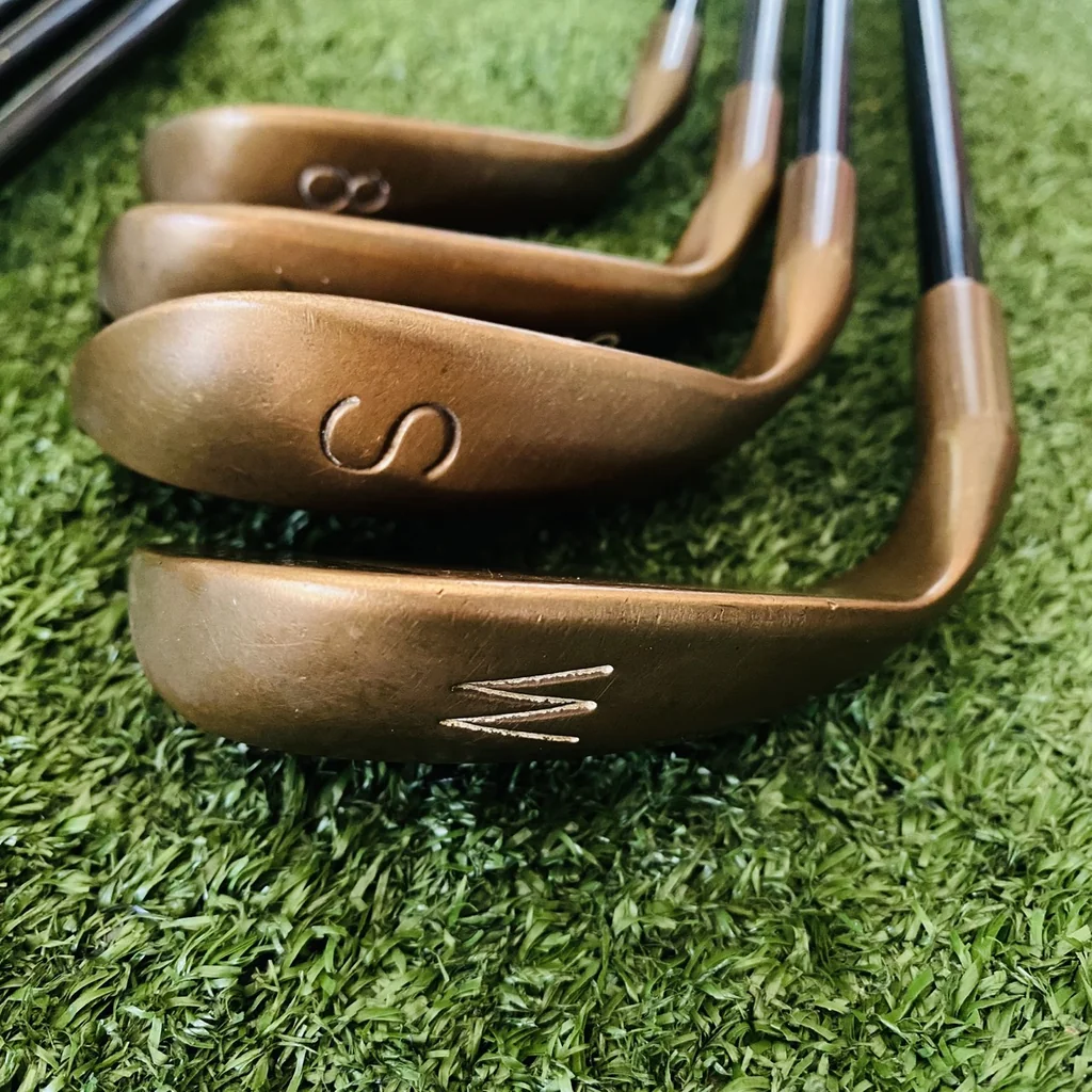 ชุดเหล็ก PING EYE2 Beryllium Copper (BeCu)⛳🔥*เหล็ก 9 เป็นรุ่น Ping Zing เป็น Beryllium Copper ด้วย* ชุดเหล็ก PING EYE2 Beryllium Copper (BeCu)⛳🔥*เหล็ก 9 เป็นรุ่น Ping Zing เป็น Beryllium Copper ด้วย*