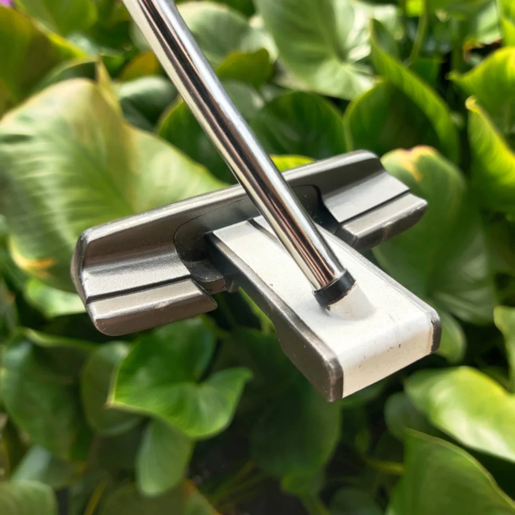 PUTTER ODYSSEY BACK STRYKE BLADE นวัตกรรมที่โดดเด่นจาก Odyssey การออกแบบที่ไม่เหมือนใคร PUTTER ODYSSEY BACK STRYKE BLADE นวัตกรรมที่โดดเด่นจาก Odyssey การออกแบบที่ไม่เหมือนใคร