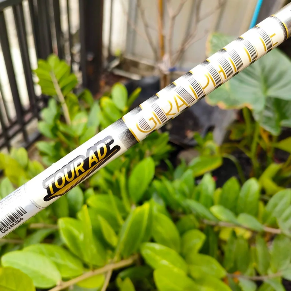DRIVER TITLELIST 917 D2 องศา 10.5 ก้าน TOUR AD TP-6 FLEX X SureFit® CG และคอไม้ SureFit® ผู้นำด้านนวัตกรรมคอไม้แบบปรับได้ ไม้กอล์ฟมือสอง ของแท้ BY NakaraLuxurious DRIVER TITLELIST 917 D2 องศา 10.5 ก้าน TOUR AD TP-6 FLEX X SureFit® CG และคอไม้ SureFit® ผู้นำด้านนวัตกรรมคอไม้แบบปรับได้ ไม้กอล์ฟมือสอง ของแท้ BY NakaraLuxurious