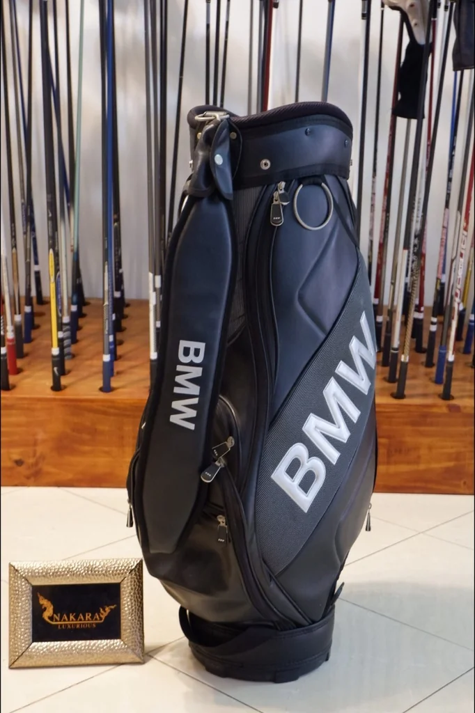 ถุงกอล์ฟมือสอง BMW สภาพพร้อมใช้งาน ถุงกอล์ฟมือสอง BMW สภาพพร้อมใช้งาน
