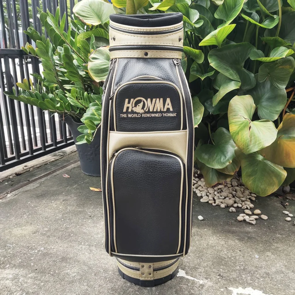 ถุงกอล์ฟ HONMA TWINMARK ดีไซน์สวย สะดุดตา เอกลักษณ์ TWINMARK ชัดเจน ถุงกอล์ฟ HONMA TWINMARK ดีไซน์สวย สะดุดตา เอกลักษณ์ TWINMARK ชัดเจน