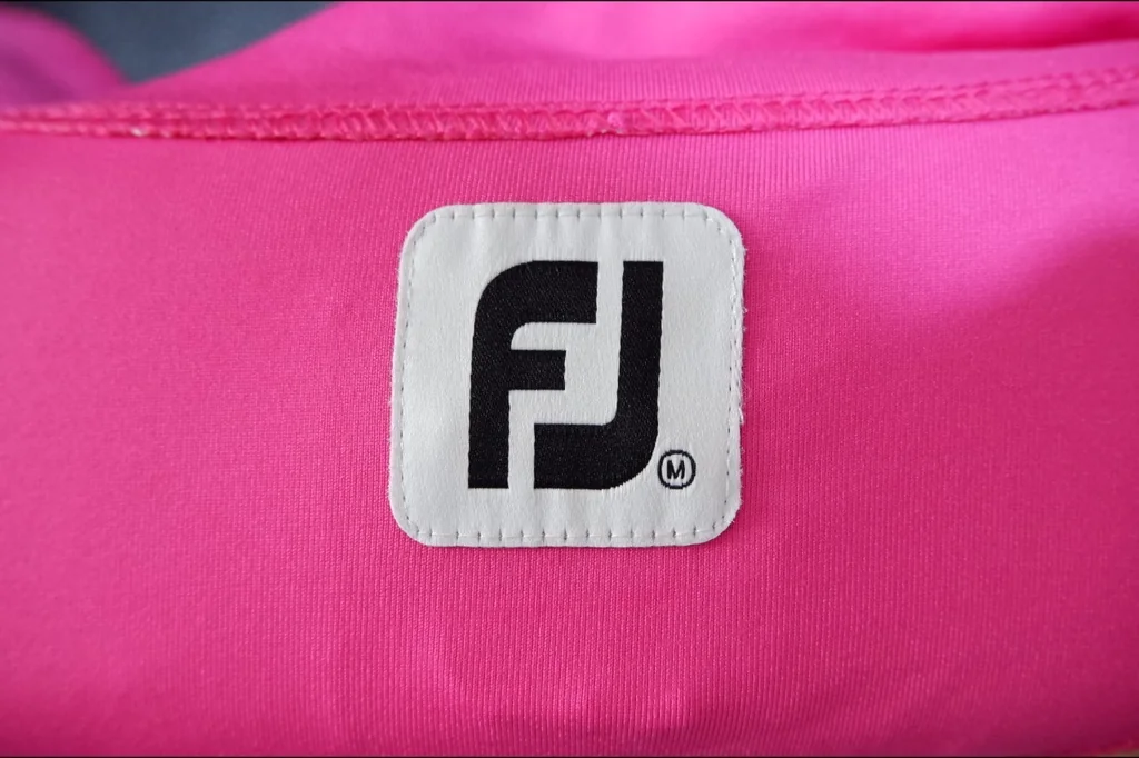 เสื้อนักกอล์ฟหญิงแขนยาว FOOTJOY เสื้อนักกอล์ฟหญิงแขนยาว FOOTJOY