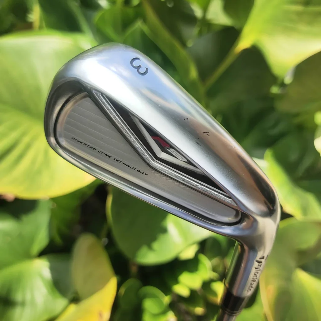 เหล็ก 3 Taylormade R9 เพิ่มพื้นที่ COR (Coefficient of Restitution) ให้กว้างขึ้นถึง 10%