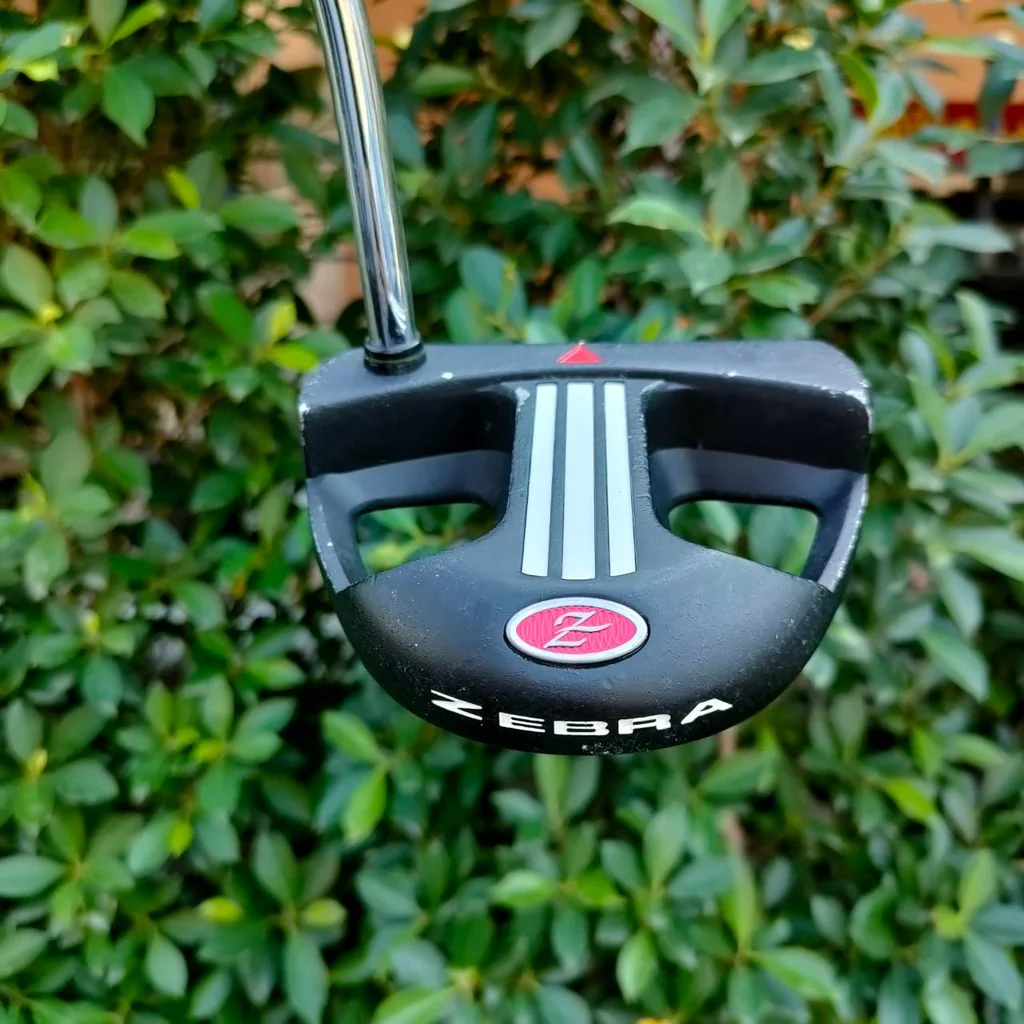 PUTTER ZEBRA CAMBER SOLE CST_1 ความยาว 34 นิ้ว ก้าน ZEBRA CST_1 ชดเชยความผิดพลาดได้ดีเยี่ยม หน้า Milled เกาะไลน์มากๆ PUTTER ZEBRA CAMBER SOLE CST_1 ความยาว 34 นิ้ว ก้าน ZEBRA CST_1 ชดเชยความผิดพลาดได้ดีเยี่ยม หน้า Milled เกาะไลน์มากๆ