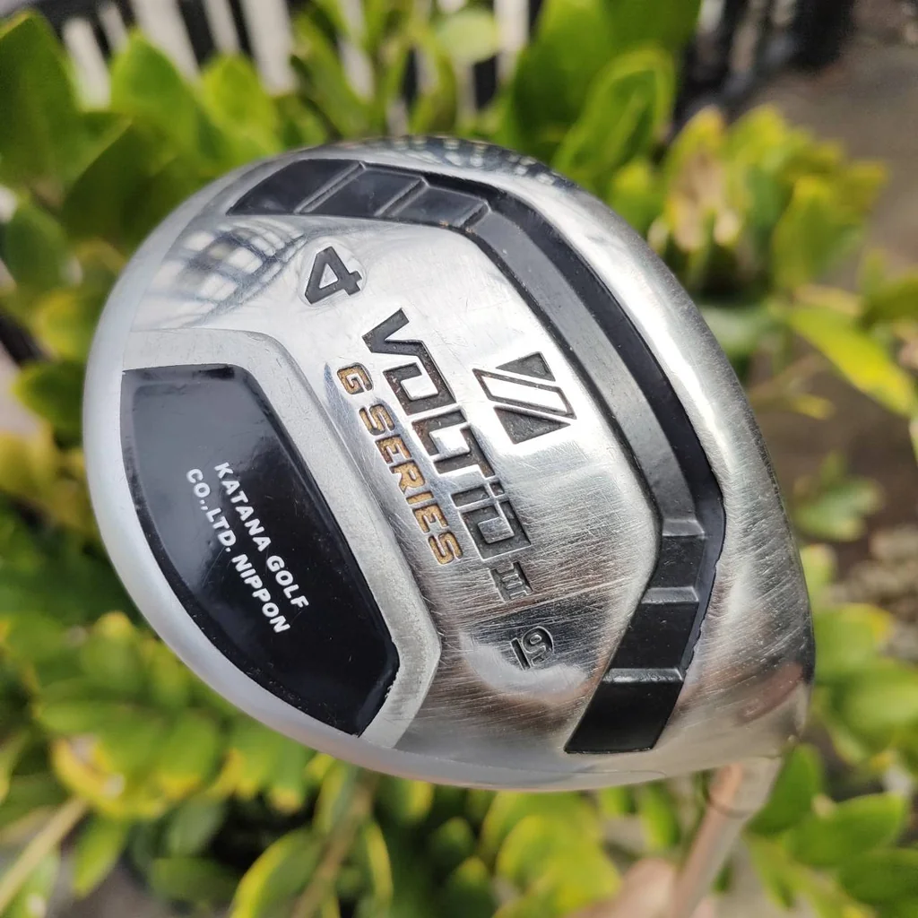 U4 KATANA VOLTIO III G SERIES เป็นรุ่นที่มีออฟเซ็ท ตีตรงมากๆ ช่วยท่านที่ตีไม่แม่น ตีเหล็กยาวไม่ได้ ต้องไม้นี้เลยค่ะ แก้ปัญหาตีเฟดได้อย่างดีมาก ไม้กอล์ฟพรีเมี่ยมญี่ปุ่นมือสอง ของแท้ By NakaraLuxurious U4 KATANA VOLTIO III G SERIES เป็นรุ่นที่มีออฟเซ็ท ตีตรงมากๆ ช่วยท่านที่ตีไม่แม่น ตีเหล็กยาวไม่ได้ ต้องไม้นี้เลยค่ะ แก้ปัญหาตีเฟดได้อย่างดีมาก ไม้กอล์ฟพรีเมี่ยมญี่ปุ่นมือสอง ของแท้ By NakaraLuxurious