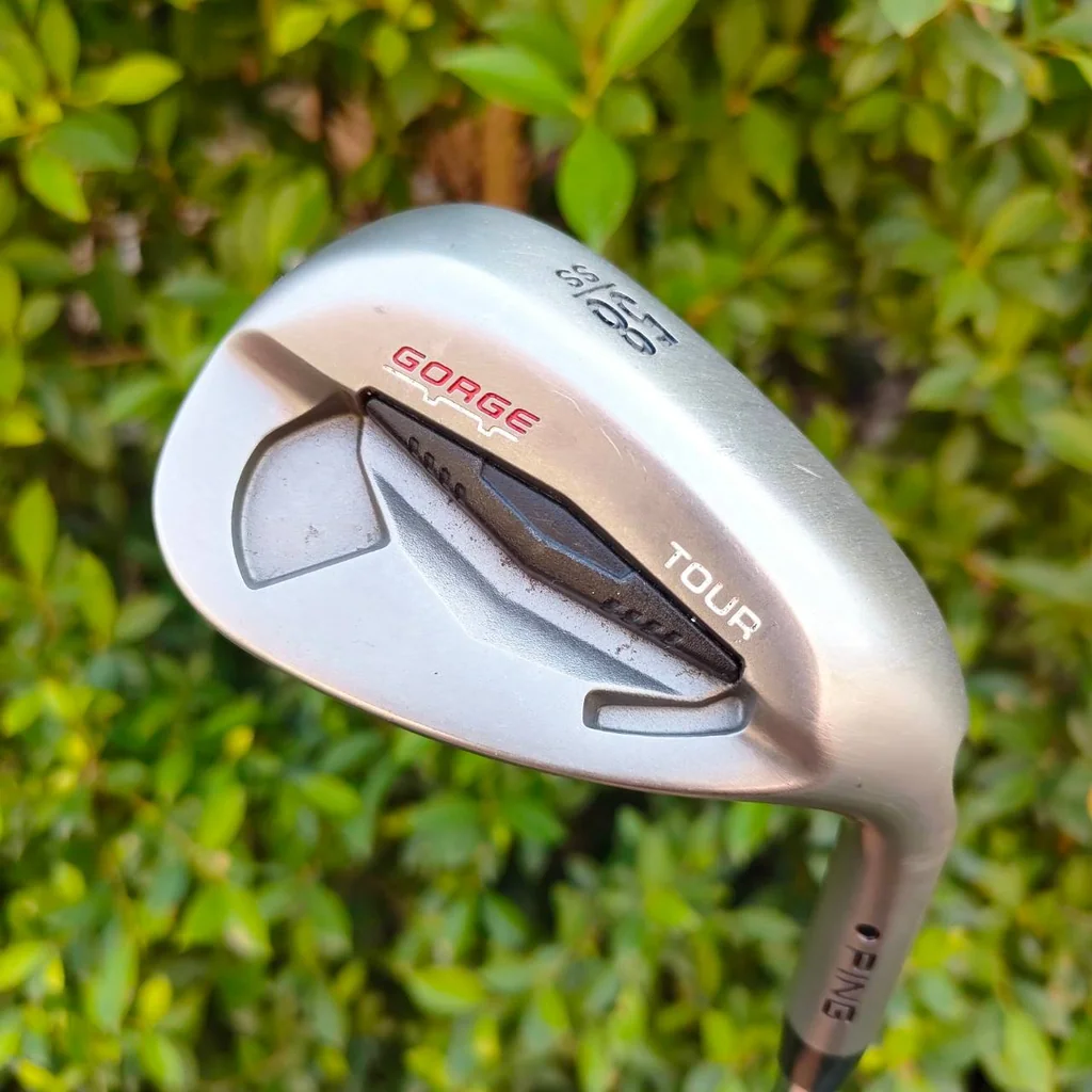 WEDGE PING TOUR GORGE จุดดำ องศา 58 SS ก้าน CFS PING FLEX S ไม้กอล์ฟมือสองพรีเมี่ยม BY NakaraLuxurious WEDGE PING TOUR GORGE จุดดำ องศา 58 SS ก้าน CFS PING FLEX S ไม้กอล์ฟมือสองพรีเมี่ยม BY NakaraLuxurious
