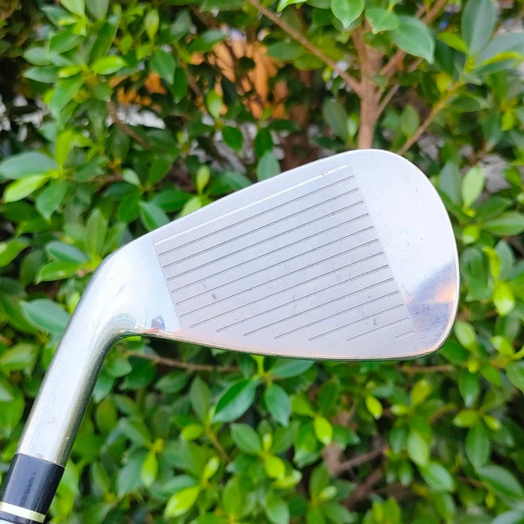 ชุดเหล็ก WILSON STAFF Nc6 มีเหล็ก 5 - 9 เเละ PW ก้าน N.S.PRO 850GH FLEX S ชุดนี้เป็นชุดพรีเมี่ยมของ WILSON เป็นชุดเหล็กหน้าเด้ง ตีไกลกว่าปกติ ชุดเหล็ก WILSON STAFF Nc6 มีเหล็ก 5 - 9 เเละ PW ก้าน N.S.PRO 850GH FLEX S ชุดนี้เป็นชุดพรีเมี่ยมของ WILSON เป็นชุดเหล็กหน้าเด้ง ตีไกลกว่าปกติ