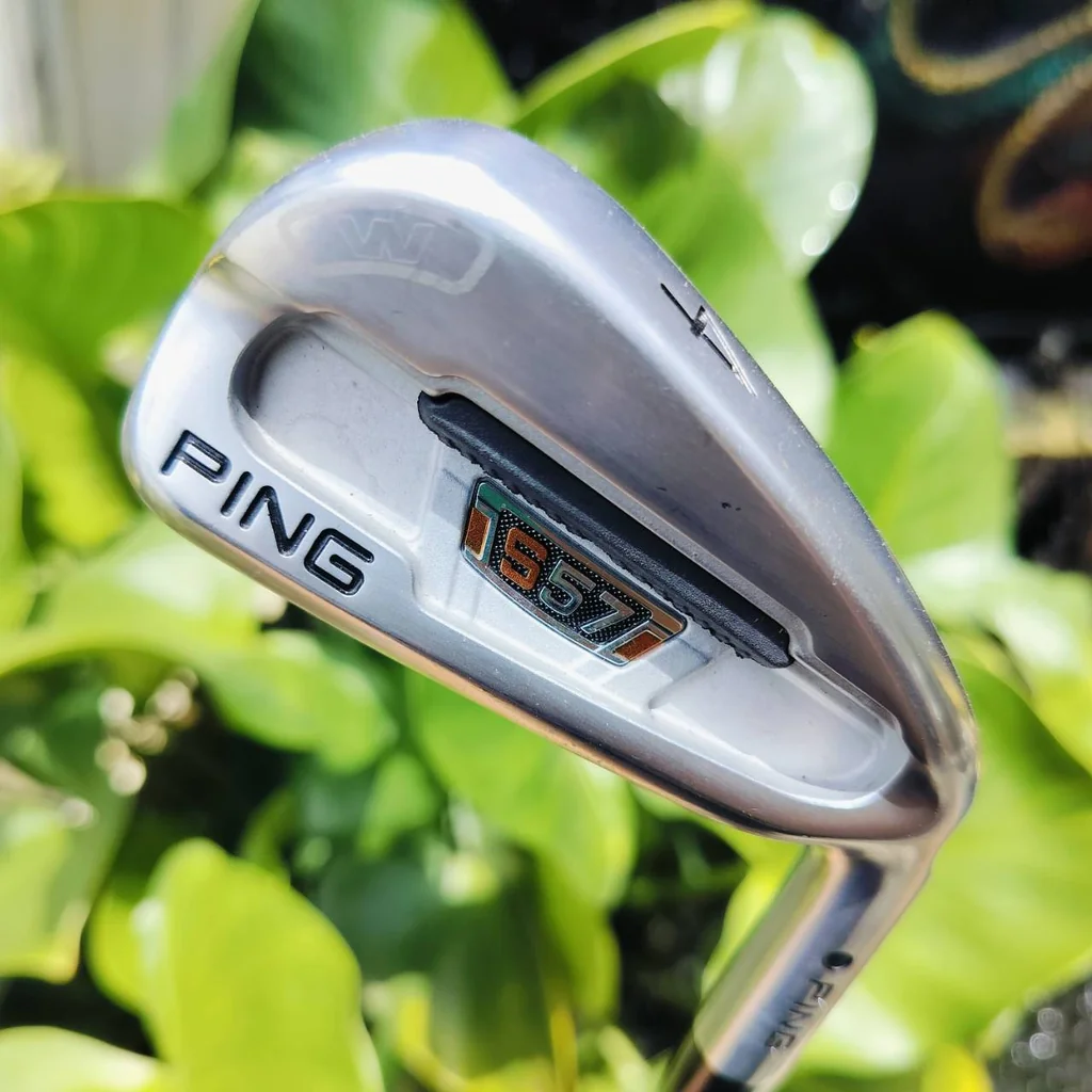 เหล็ก 4 PING S57 ก้าน KBS เป็นตัวแพงของ PING ค่ะ ใส่วัสดุทังสเตน วางน้ำหนักได้ดีมาก ไม้กอล์ฟพรีเมี่ยมญี่ปุ่นมือสอง By NakaraLuxurious เหล็ก 4 PING S57 ก้าน KBS เป็นตัวแพงของ PING ค่ะ ใส่วัสดุทังสเตน วางน้ำหนักได้ดีมาก ไม้กอล์ฟพรีเมี่ยมญี่ปุ่นมือสอง By NakaraLuxurious
