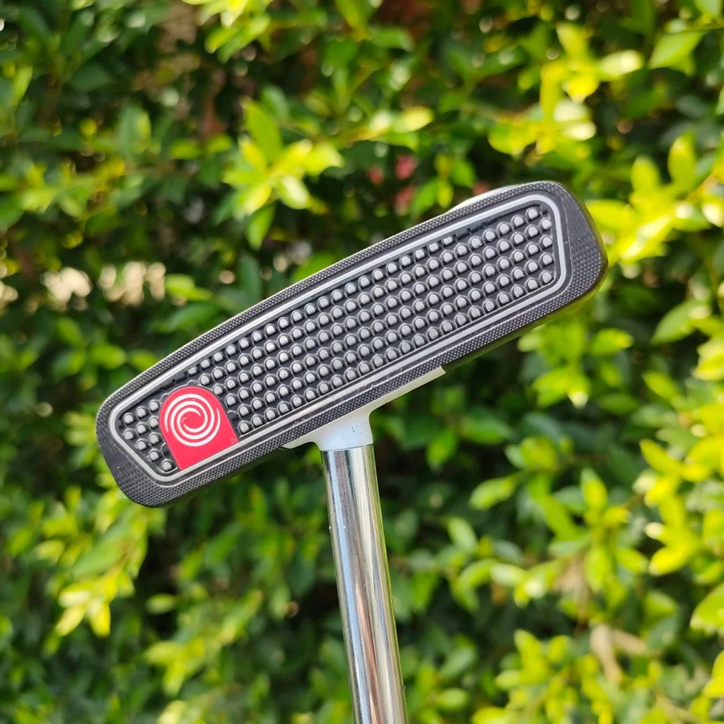 PUTTER ODYSSEY R-LINE CS OWORKS ความยาว 34 นิ้ว มีสองชิ้น ก้าน ODYSSEY กริฟ SUPER STOKE สุดยอดของคุณภาพ ฟัลลิ่งดีสุดๆๆๆ หน้าไม้ยังเกาะไลน์แบบมากๆครับ PUTTER ODYSSEY R-LINE CS OWORKS ความยาว 34 นิ้ว มีสองชิ้น ก้าน ODYSSEY กริฟ SUPER STOKE สุดยอดของคุณภาพ ฟัลลิ่งดีสุดๆๆๆ หน้าไม้ยังเกาะไลน์แบบมากๆครับ