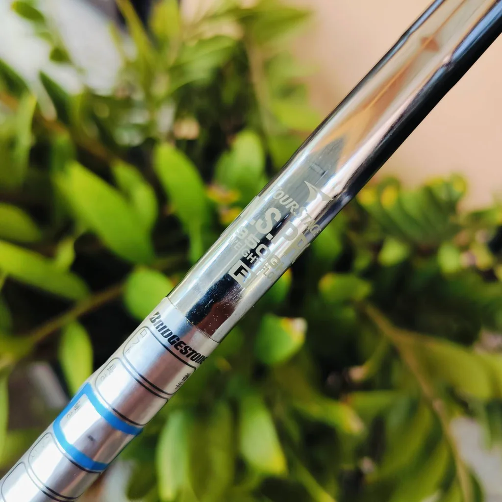 ชุดเหล็ก TOURSTAGE VIQ SUPER PREMIUM FORGED JAPAN มีเหล็ก 4 5 6 7 8 9 PW AW ก้าน NS PRO 950 WEDGE FLOW FLEX R ก้านดีอย่างมาก เหล็กเบา ตีไกล และตีแม่นยำอย่างมาก ไม้กอล์ฟพรีเมี่ยมมือสอง ของแท้ By NakaraLuxurious ชุดเหล็ก TOURSTAGE VIQ SUPER PREMIUM FORGED JAPAN มีเหล็ก 4 5 6 7 8 9 PW AW ก้าน NS PRO 950 WEDGE FLOW FLEX R ก้านดีอย่างมาก เหล็กเบา ตีไกล และตีแม่นยำอย่างมาก ไม้กอล์ฟพรีเมี่ยมมือสอง ของแท้ By NakaraLuxurious