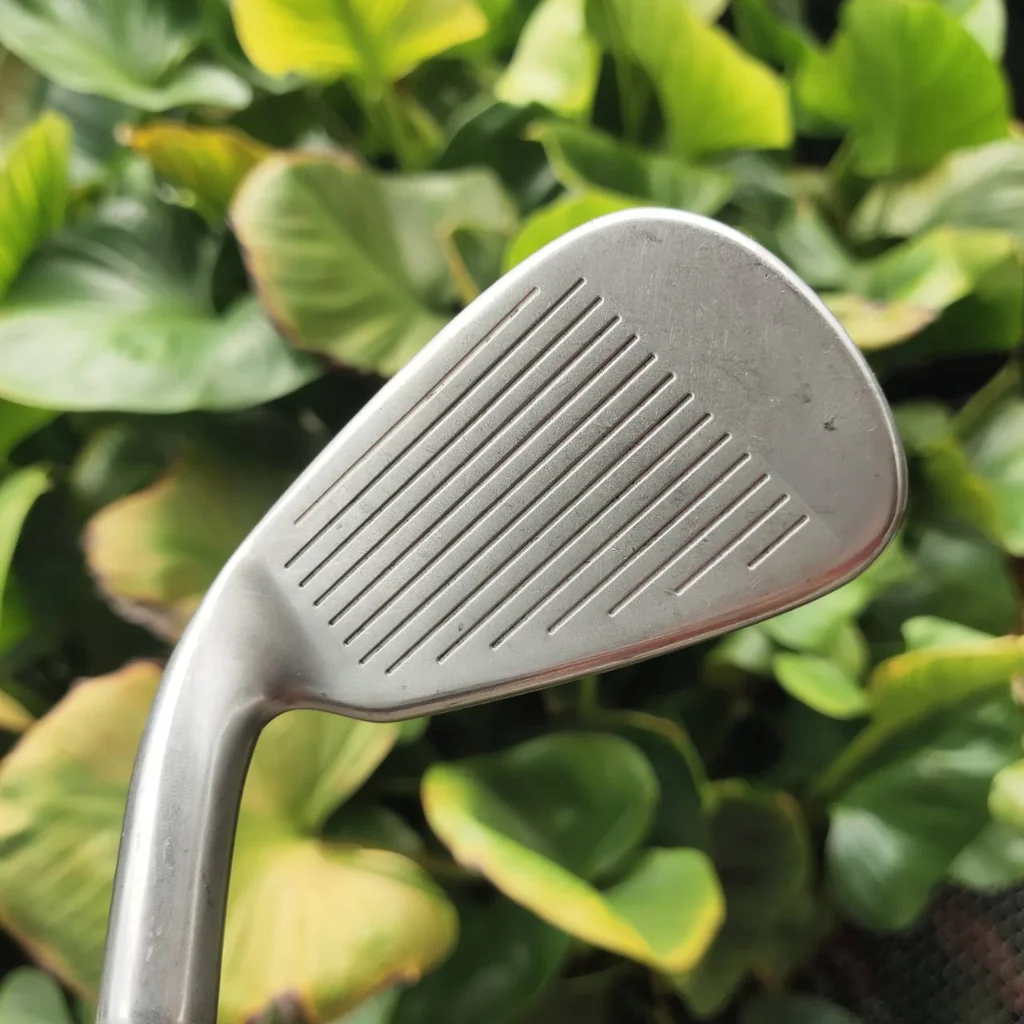 ชุดเหล็ก TaylorMade RBZ “ตีง่าย ระยะดี เทคโนโลยีครบ” เหล็กยาวเหล็กสั้นไม่เหมือนกัน