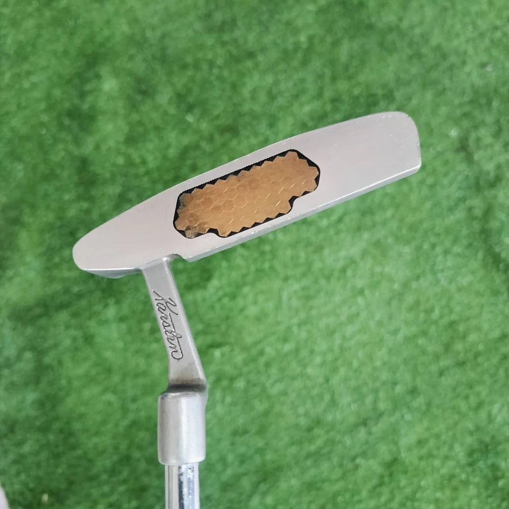 PUTTER PING ANSER 2F ความยาว 35 นิ้ว ตัวเด็ด!!! นานๆเข้ามาที รวมสุดยอดของ พัตเตอร์ PING ในตำนาน ไม้กอล์ฟพรีเมี่ยมมือสอง ของแท้ By NakaraLuxurious PUTTER PING ANSER 2F ความยาว 35 นิ้ว ตัวเด็ด!!! นานๆเข้ามาที รวมสุดยอดของ พัตเตอร์ PING ในตำนาน ไม้กอล์ฟพรีเมี่ยมมือสอง ของแท้ By NakaraLuxurious