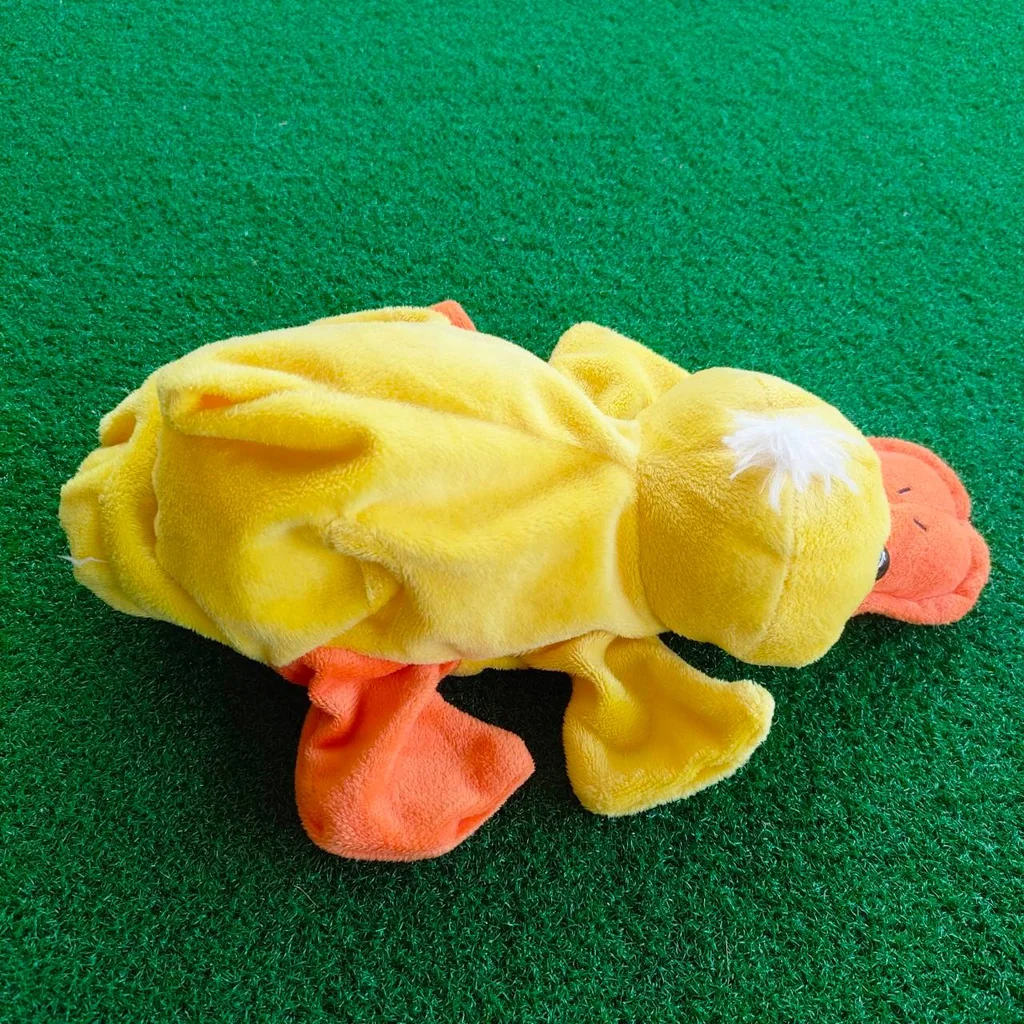 COVER FAIRWAY น้องเป็ดน้อย มือสองสภาพดี น่ารักจ้า COVER FAIRWAY น้องเป็ดน้อย มือสองสภาพดี น่ารักจ้า