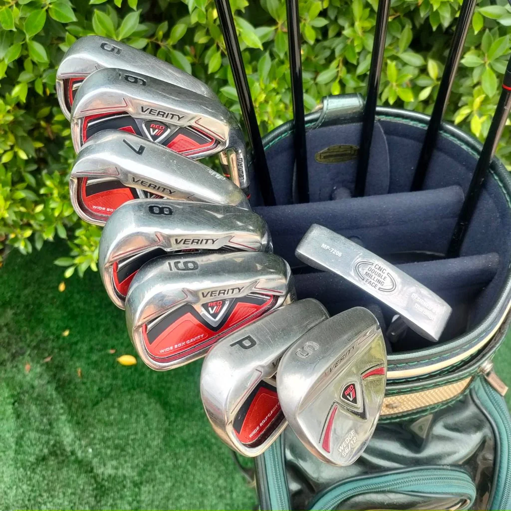 FULLSET MARUMAN VERITY RED V// ระดับพรีเมี่ยมญี่ปุ่นครบชุด ก้าน VERITY RED V// FLEX R PUTTER MP-7206 CNC MILLED มาพร้อมถุงกอล์ฟหนังเเก้ว NEWBREED ไม้ครบเซ็ตขั้นสุดยอดที่ห้ามพลาดเด็ดขาด ไม้กอล์ฟมือสอง ของแท้ BY NakaraLuxurious FULLSET MARUMAN VERITY RED V// ระดับพรีเมี่ยมญี่ปุ่นครบชุด ก้าน VERITY RED V// FLEX R PUTTER MP-7206 CNC MILLED มาพร้อมถุงกอล์ฟหนังเเก้ว NEWBREED ไม้ครบเซ็ตขั้นสุดยอดที่ห้ามพลาดเด็ดขาด ไม้กอล์ฟมือสอง ของแท้ BY NakaraLuxurious