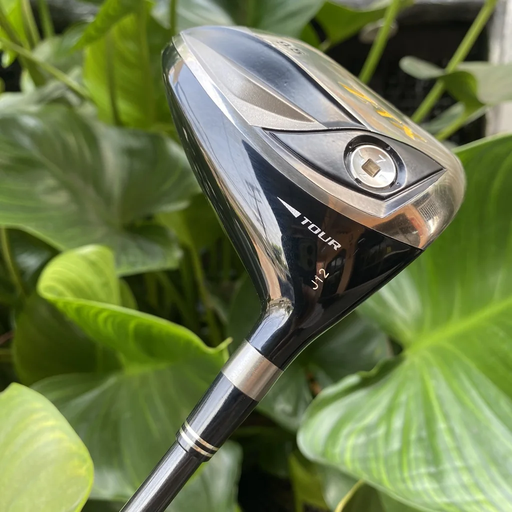 Driver Srixon Z-TX⛳องศา9.5เป็นไดรเวอร์ระดับพรีเมียมในตระกูล Tour-Specช่วยเพิ่มความเร็วลูกกอล์ฟ ฟีลดี