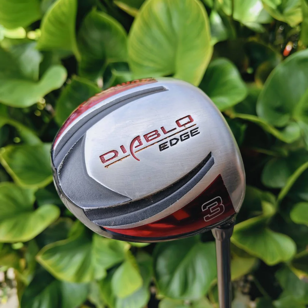 ไม้ 3 Callaway Diablo Edge Variable Face Thickness (VFT) เพิ่มความเร็วบอลทั่วทั้งหน้าไม้ ไม้ 3 Callaway Diablo Edge Variable Face Thickness (VFT) เพิ่มความเร็วบอลทั่วทั้งหน้าไม้