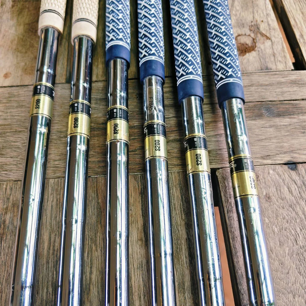 IRON SET SRIXON Z725 FORGED Laser Milling** เทคโนโลยีเพิ่มความหยาบและแรงเสียดทานบนหน้าไม้ IRON SET SRIXON Z725 FORGED Laser Milling** เทคโนโลยีเพิ่มความหยาบและแรงเสียดทานบนหน้าไม้