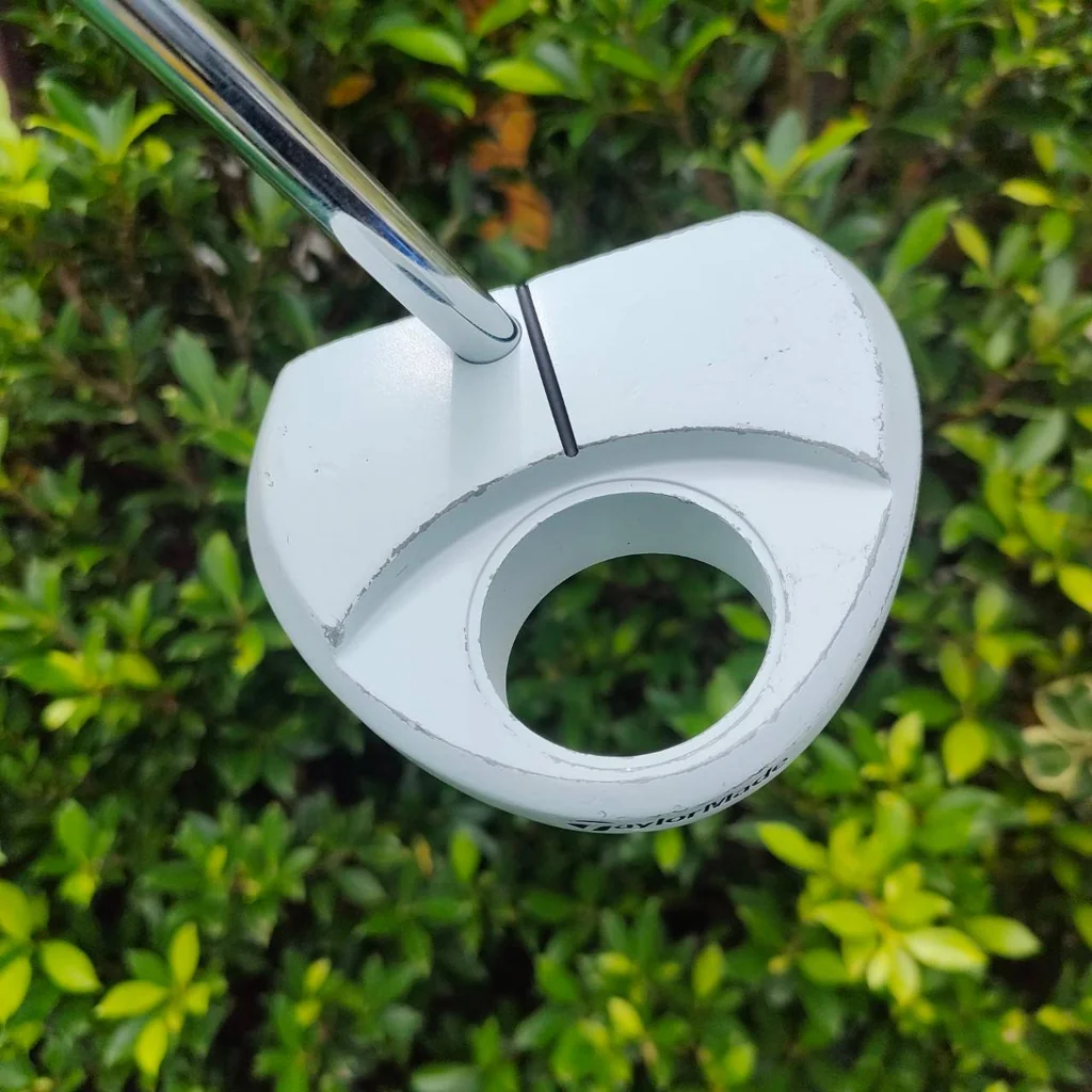 PUTTER TAYLORMADE GHOST CORZA ก้าน GHOST ความยาว 34 นิ้ว รุ่นนี้ชดเชยความผิดพลาดสูงมาก PUTTER TAYLORMADE GHOST CORZA ก้าน GHOST ความยาว 34 นิ้ว รุ่นนี้ชดเชยความผิดพลาดสูงมาก