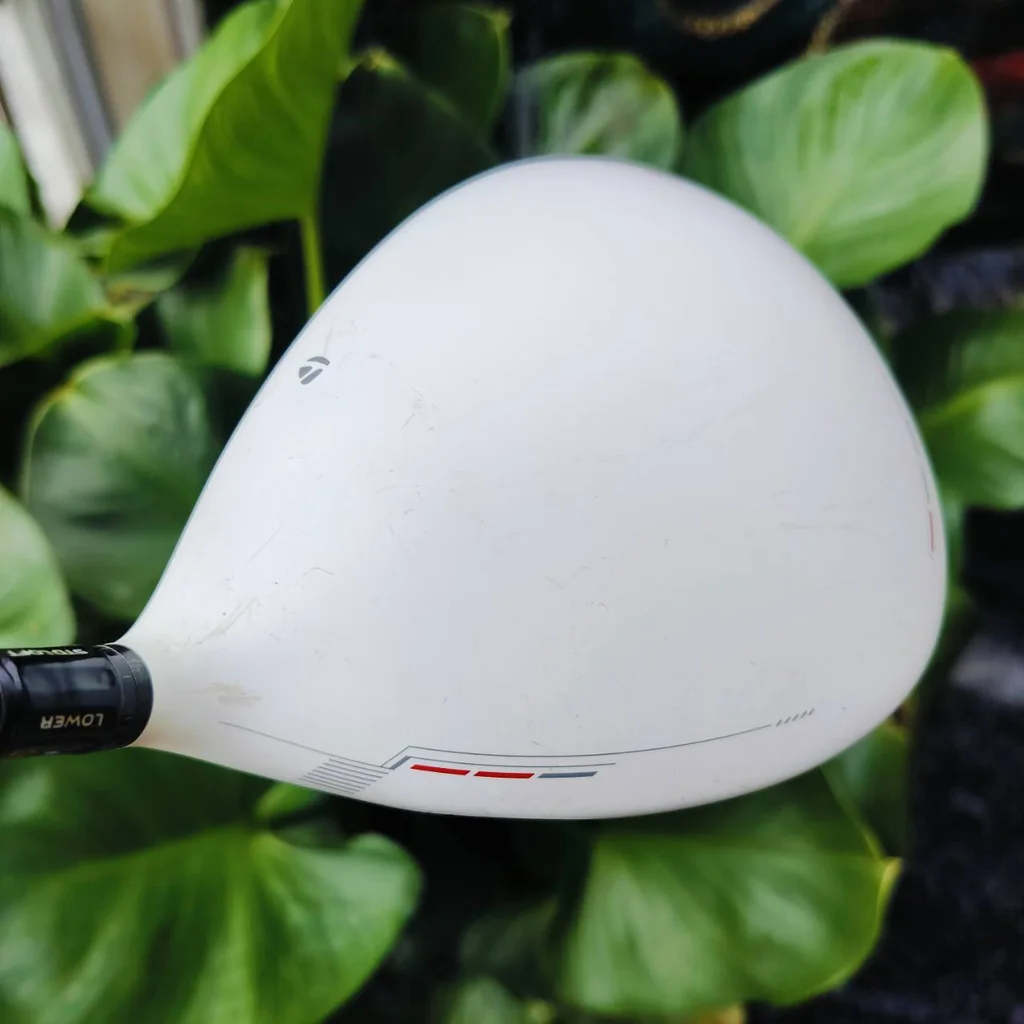 Driver Taylormade R11 องศา 9 ก้าน FUJIKURA MOTORE FLEX R หัวนี้ตีง่าย ตีไกลมาก รุ่นหน้าดำ ก้านพรีเมี่ยมสุดๆ ตีมันส์ได้เลยค่ะ ไม้กอล์ฟพรีเมี่ยมมือสอง ของแท้ By NakaraLuxurious Driver Taylormade R11 องศา 9 ก้าน FUJIKURA MOTORE FLEX R หัวนี้ตีง่าย ตีไกลมาก รุ่นหน้าดำ ก้านพรีเมี่ยมสุดๆ ตีมันส์ได้เลยค่ะ ไม้กอล์ฟพรีเมี่ยมมือสอง ของแท้ By NakaraLuxurious