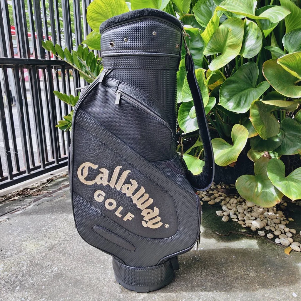 ** มีตำหนิ ** ถุงกอล์ฟ Callaway มือสอง ภายในบุกำมะหยี่อย่างดี วัสดุดี สายสะพายดี ** มีตำหนิ ** ถุงกอล์ฟ Callaway มือสอง ภายในบุกำมะหยี่อย่างดี วัสดุดี สายสะพายดี
