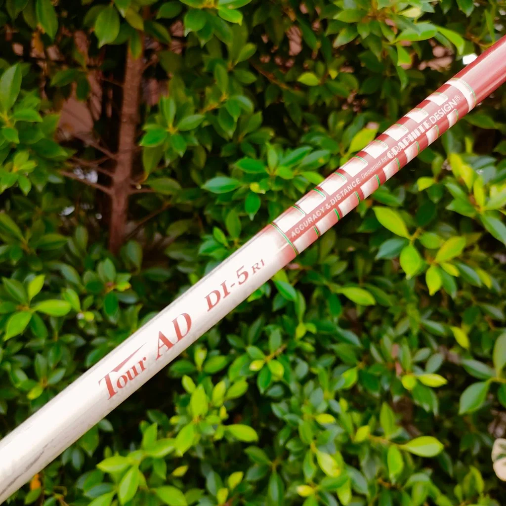 Driver Typhoon Pro Tp-05 ก้าน TOUR AD DI5 R1 COVER เดิมสีขาว วัสดุ SUPER PREMIUM ไม้กอล์ฟมือสอง ของแท้ BY NakaraLuxurious Driver Typhoon Pro Tp-05 ก้าน TOUR AD DI5 R1 COVER เดิมสีขาว วัสดุ SUPER PREMIUM ไม้กอล์ฟมือสอง ของแท้ BY NakaraLuxurious